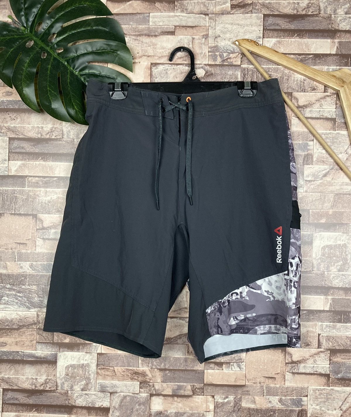 Reebok Reebok speedwick surfing short pants Size US 31 - 1 Thumbnail