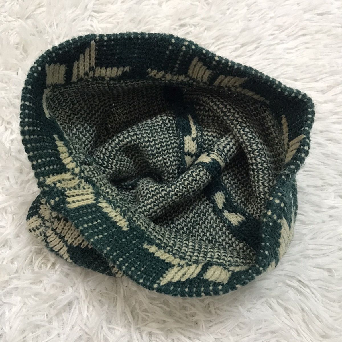 Other Unknown Beanie Headwear hat snow cap Size ONE SIZE - 5 Thumbnail