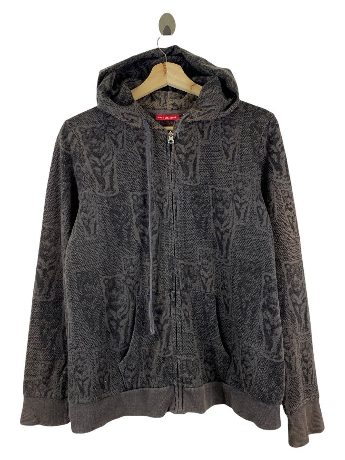 Designer × Uniqlo IVANA HELSINKI x UNIQLO HOODIES Size US XL / EU 56 / 4 - 1 Thumbnail