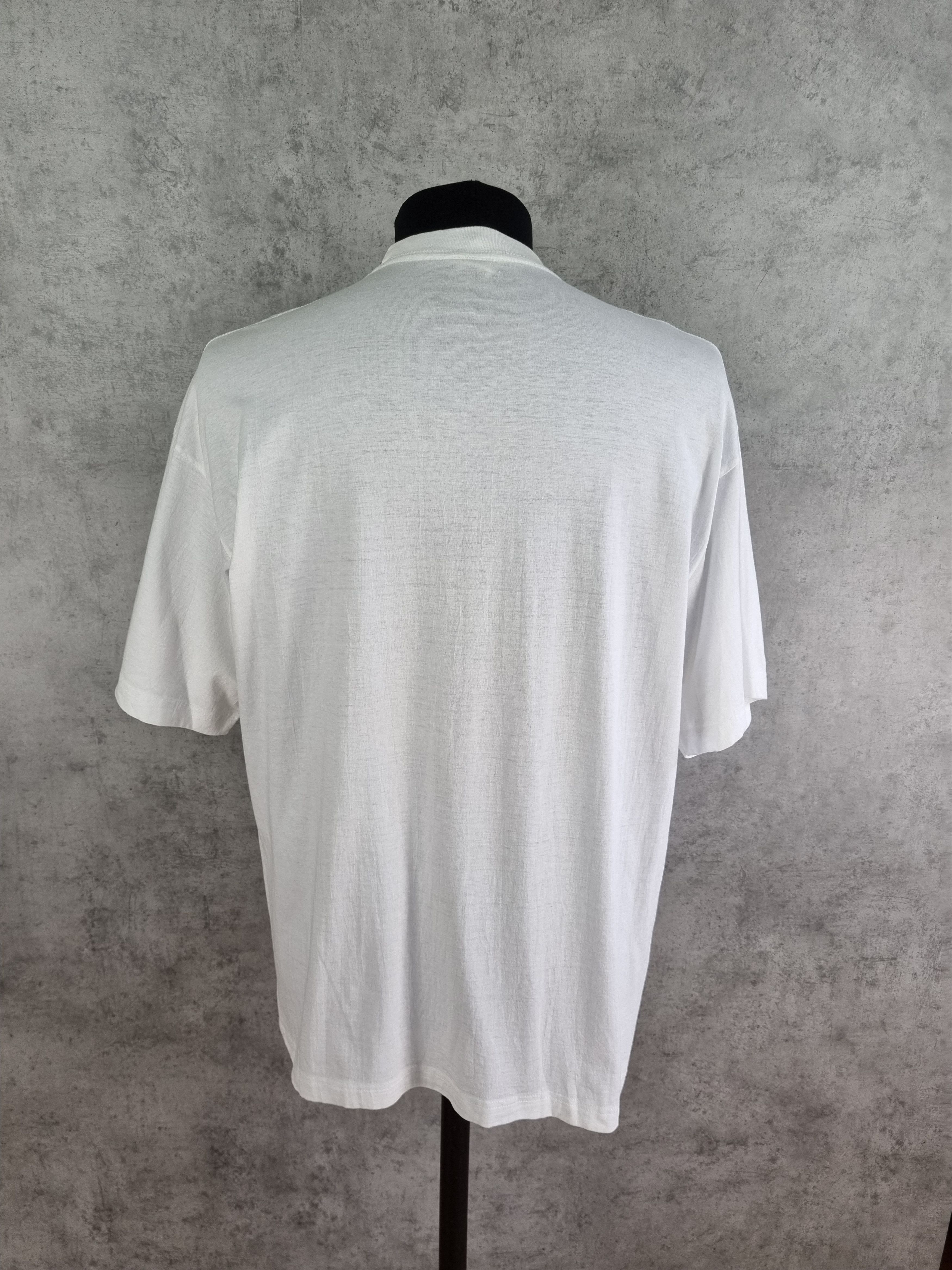 Vintage Very Rare AL BUNDY Movie Serial 90s Vintage Tee Shirt Size US L / EU 52-54 / 3 - 6 Thumbnail