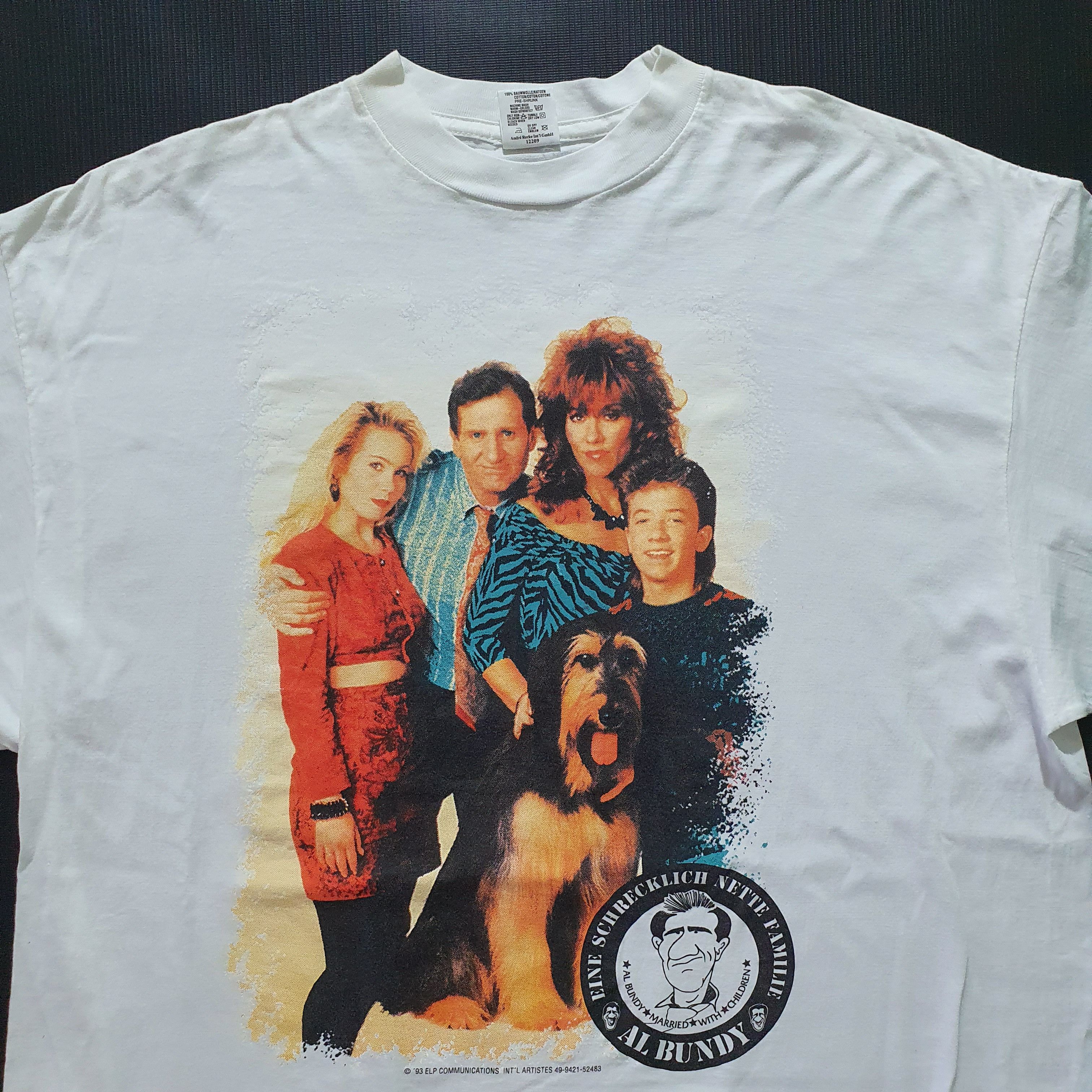 Vintage Very Rare AL BUNDY Movie Serial 90s Vintage Tee Shirt Size US L / EU 52-54 / 3 - 11 Thumbnail