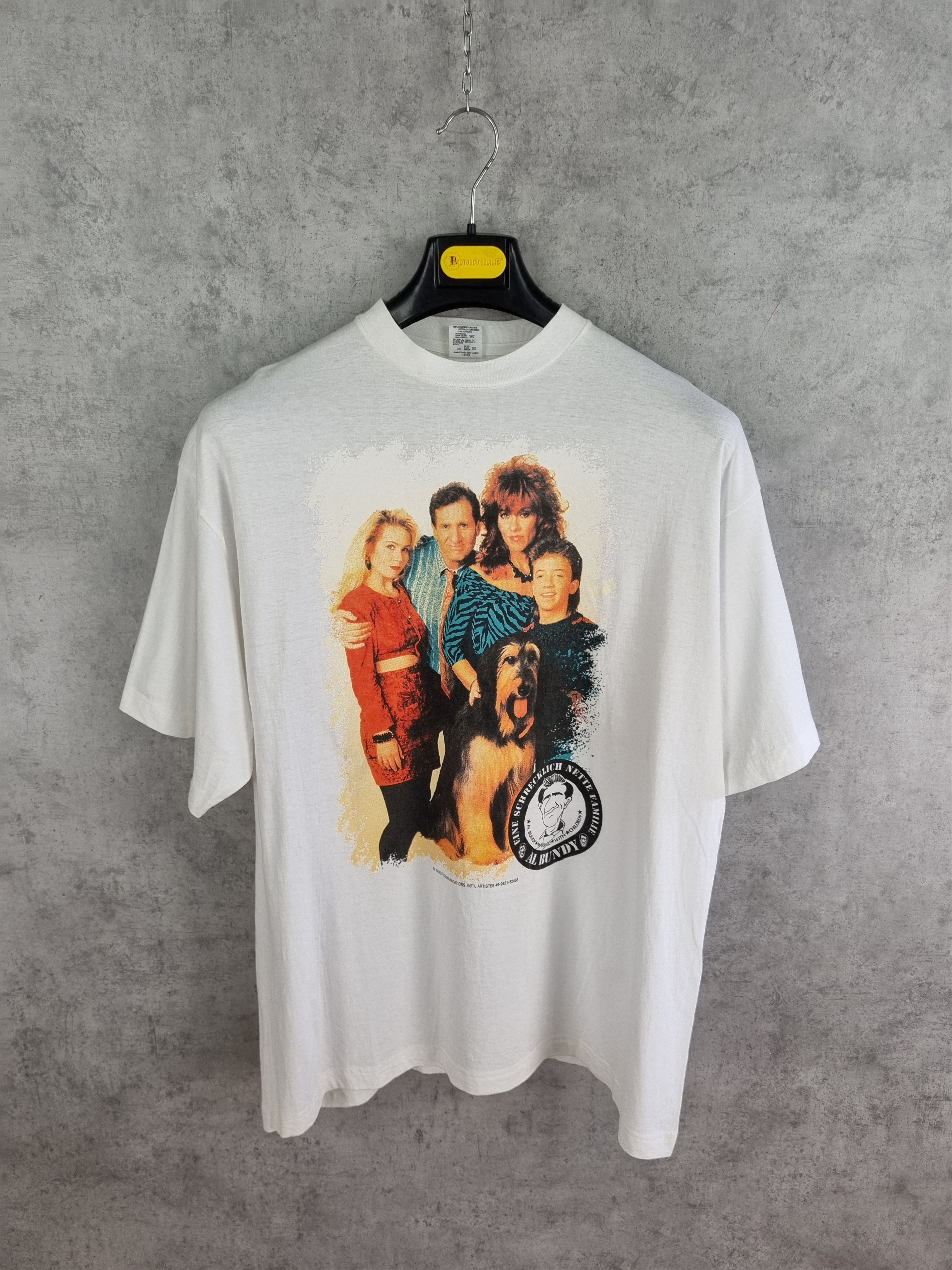 Vintage Very Rare AL BUNDY Movie Serial 90s Vintage Tee Shirt Size US L / EU 52-54 / 3 - 4 Thumbnail