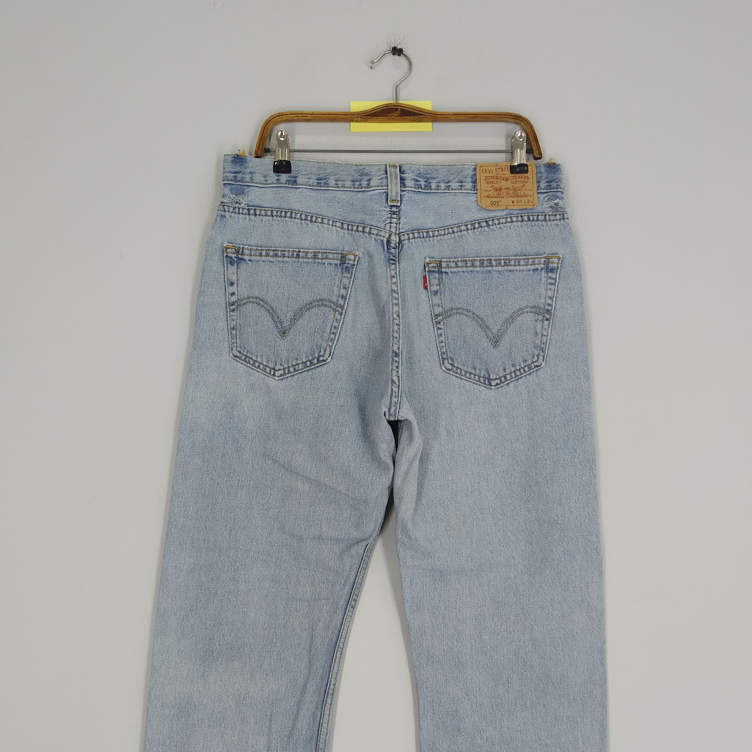Levi's Vintage Levi's 505 Faded Blue Denim Jeans Reconstruct Jeans Size US 35 - 4 Thumbnail