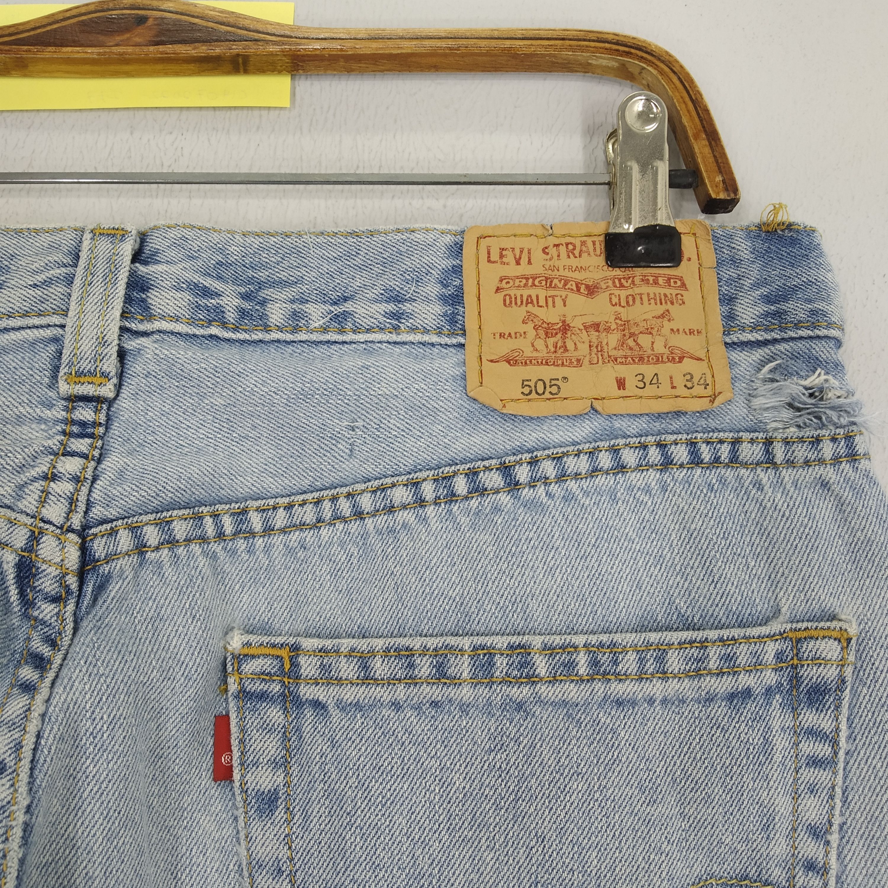 Levi's Vintage Levi's 505 Faded Blue Denim Jeans Reconstruct Jeans Size US 35 - 8 Thumbnail