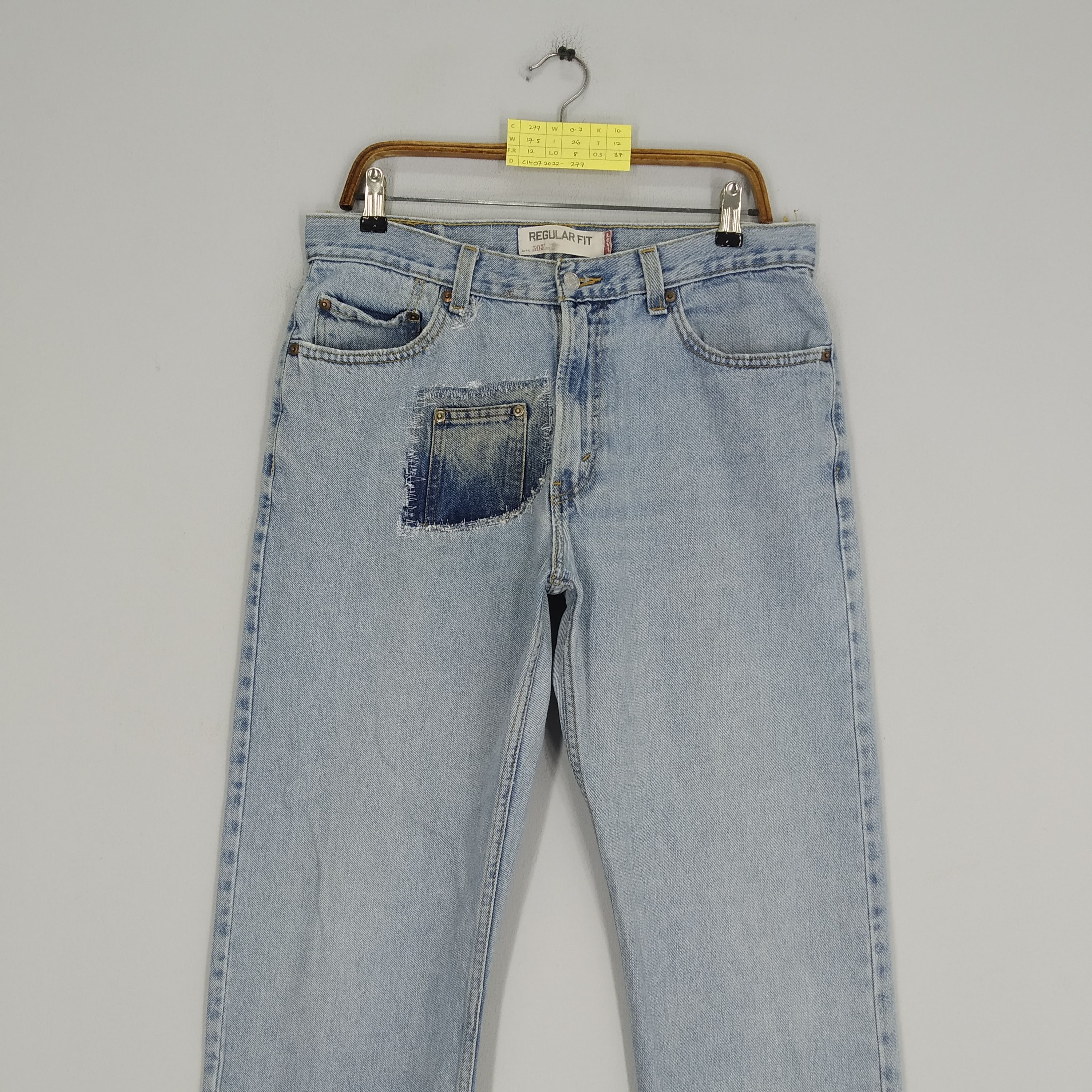 Levi's Vintage Levi's 505 Faded Blue Denim Jeans Reconstruct Jeans Size US 35 - 3 Thumbnail