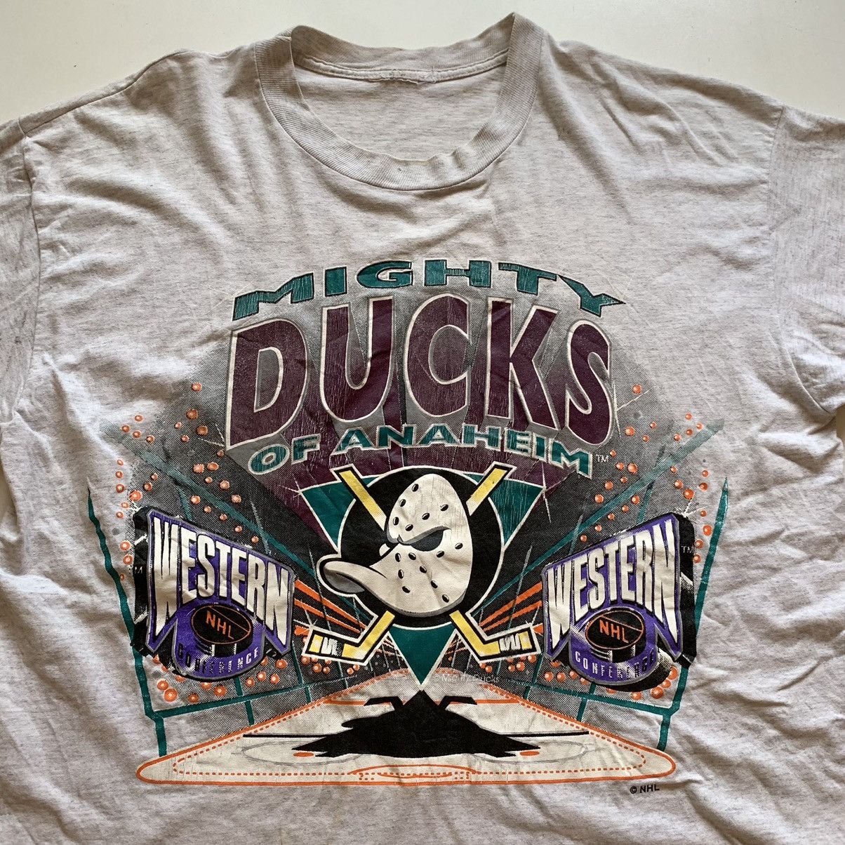 NHL × Vintage Vintage 90s Anaheim Mighty Ducks graphic t shirt grey nhl Size US XL / EU 56 / 4 - 2 Thumbnail