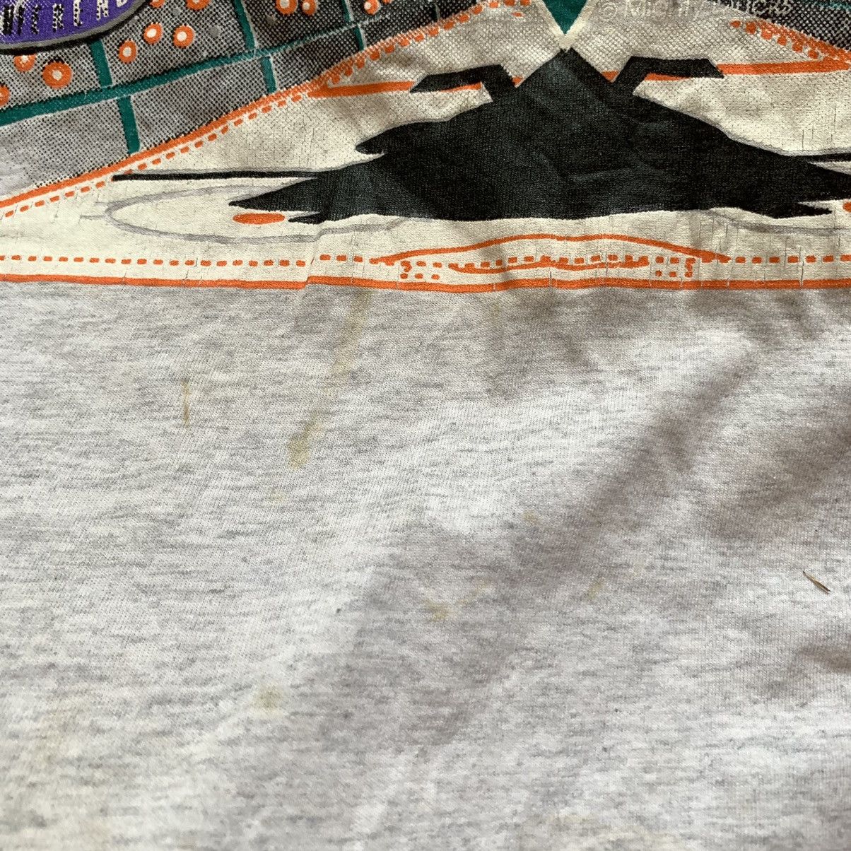 NHL × Vintage Vintage 90s Anaheim Mighty Ducks graphic t shirt grey nhl Size US XL / EU 56 / 4 - 5 Thumbnail