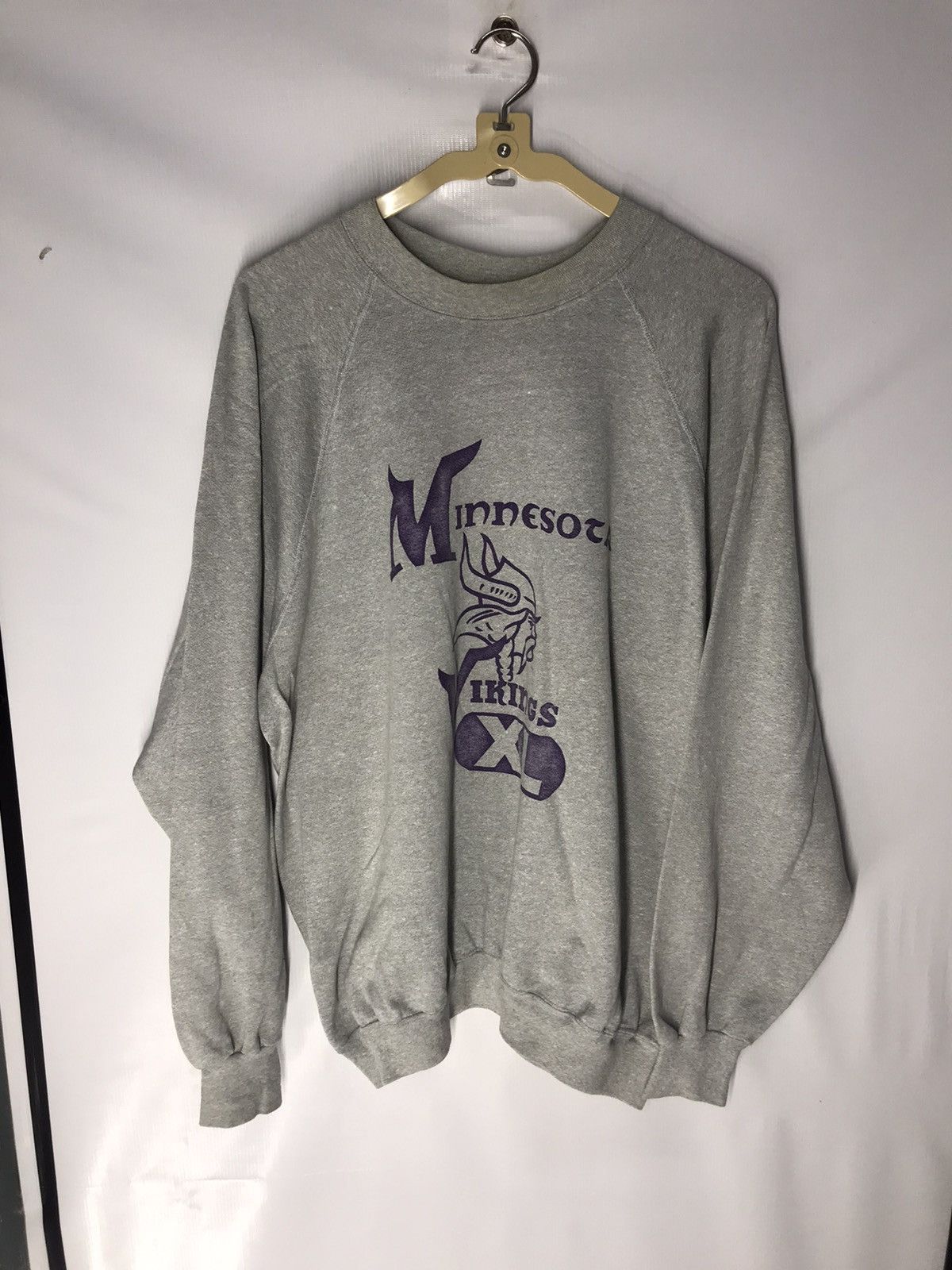 Vintage Vintage Minnesota Vikings crewneck sweatshirt Size US L / EU 52-54 / 3 - 5 Thumbnail