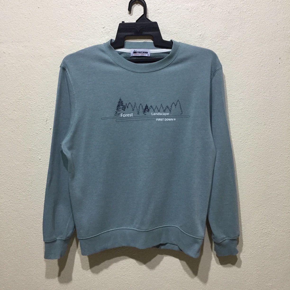 FIRST DOWN Sweatshirt Size M Fit L