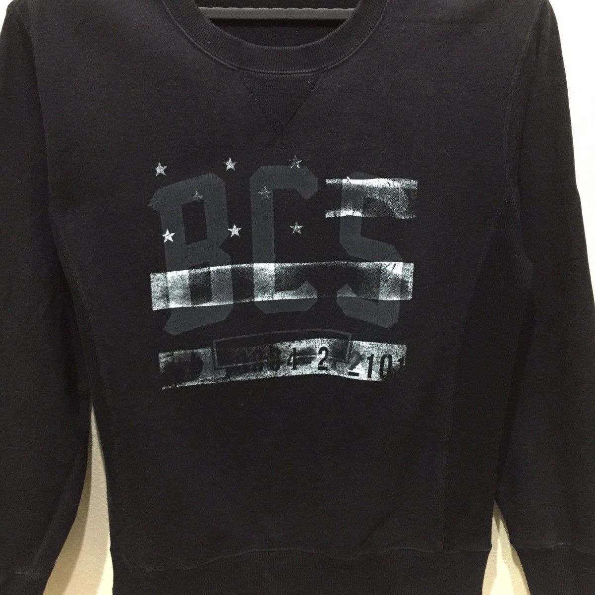 Designer Blue Cross Sweatshirt spell out Big Logo size M Size US M / EU 48-50 / 2 - 5 Thumbnail