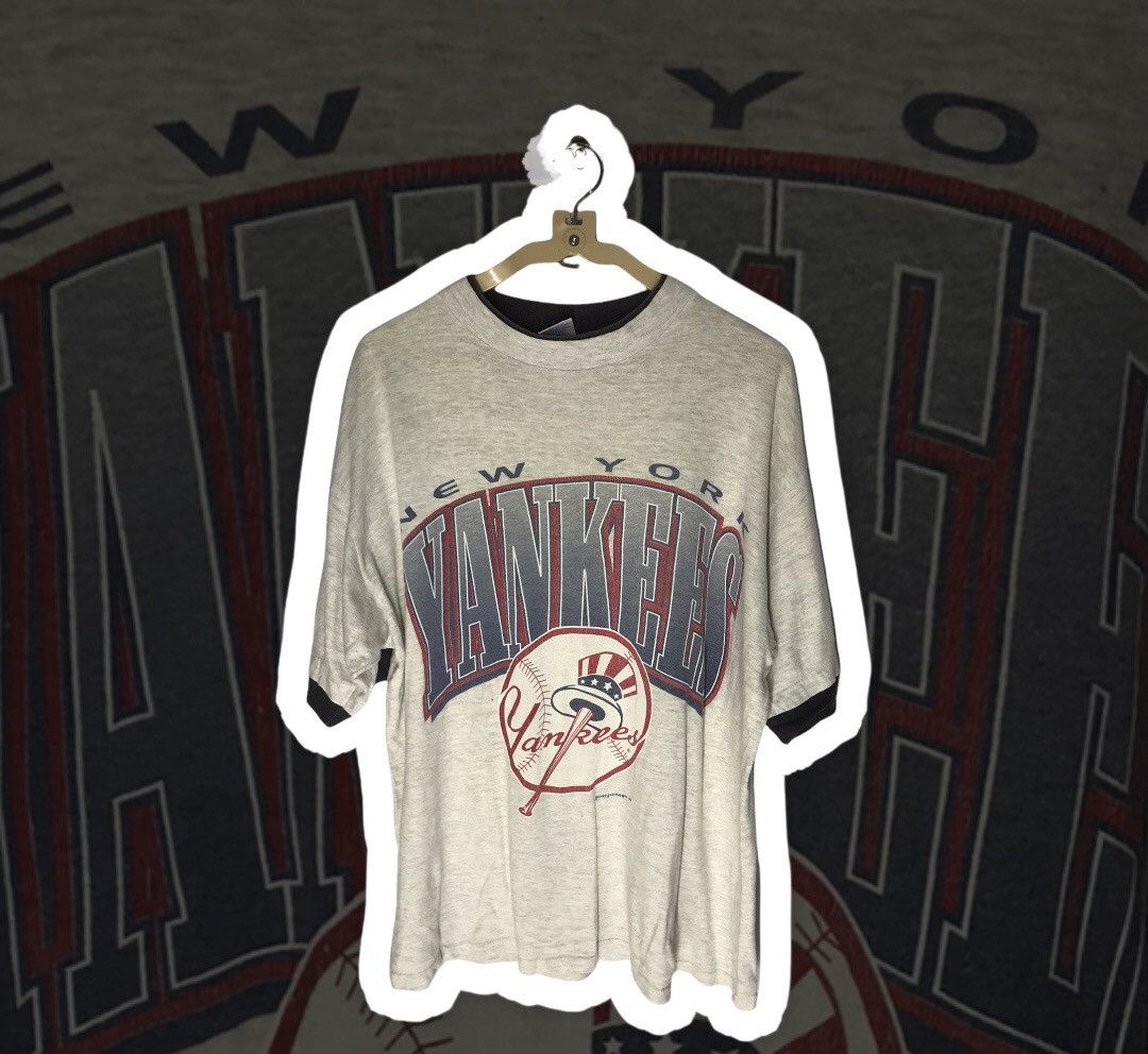 MLB × New York Yankees × Vintage Vintage New York Yankees 1996 tshirt Size US L / EU 52-54 / 3 - 1 Thumbnail