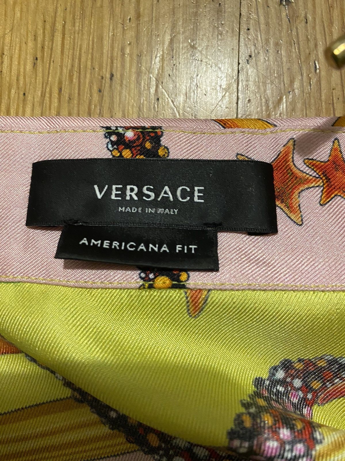 Versace VERSACE SS20 TRESOR DE LA MER SHIRT Size US L / EU 52-54 / 3 - 7 Thumbnail