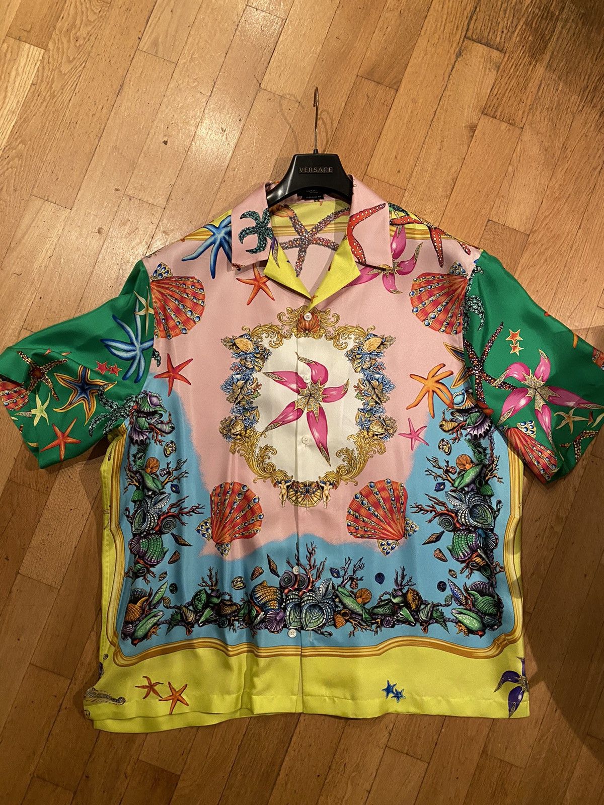Versace VERSACE SS20 TRESOR DE LA MER SHIRT Size US L / EU 52-54 / 3 - 1 Thumbnail