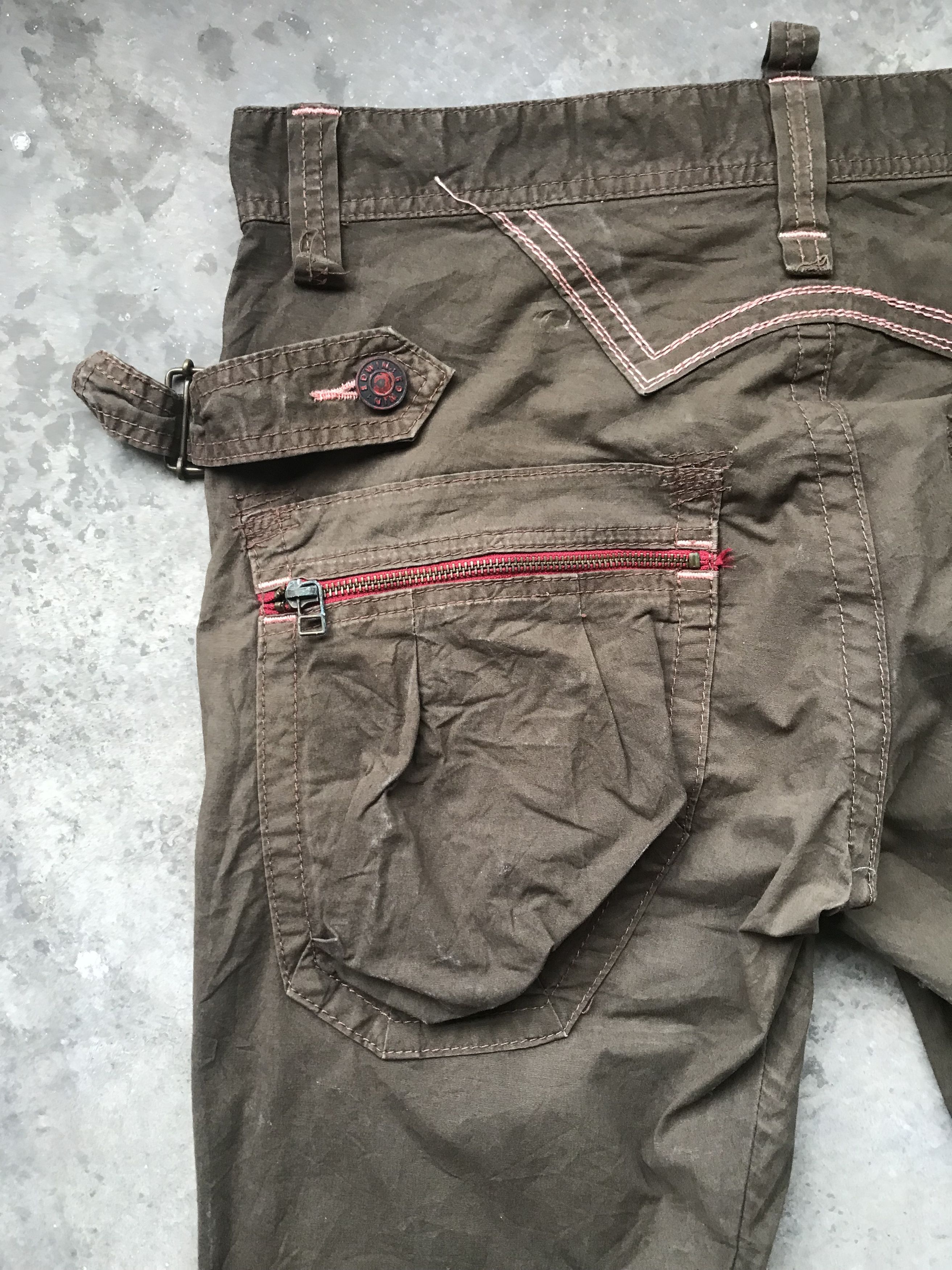 Edwin EDWIN Twisted Leg Faded Flared Pant Size US 34 / EU 50 - 10 Thumbnail