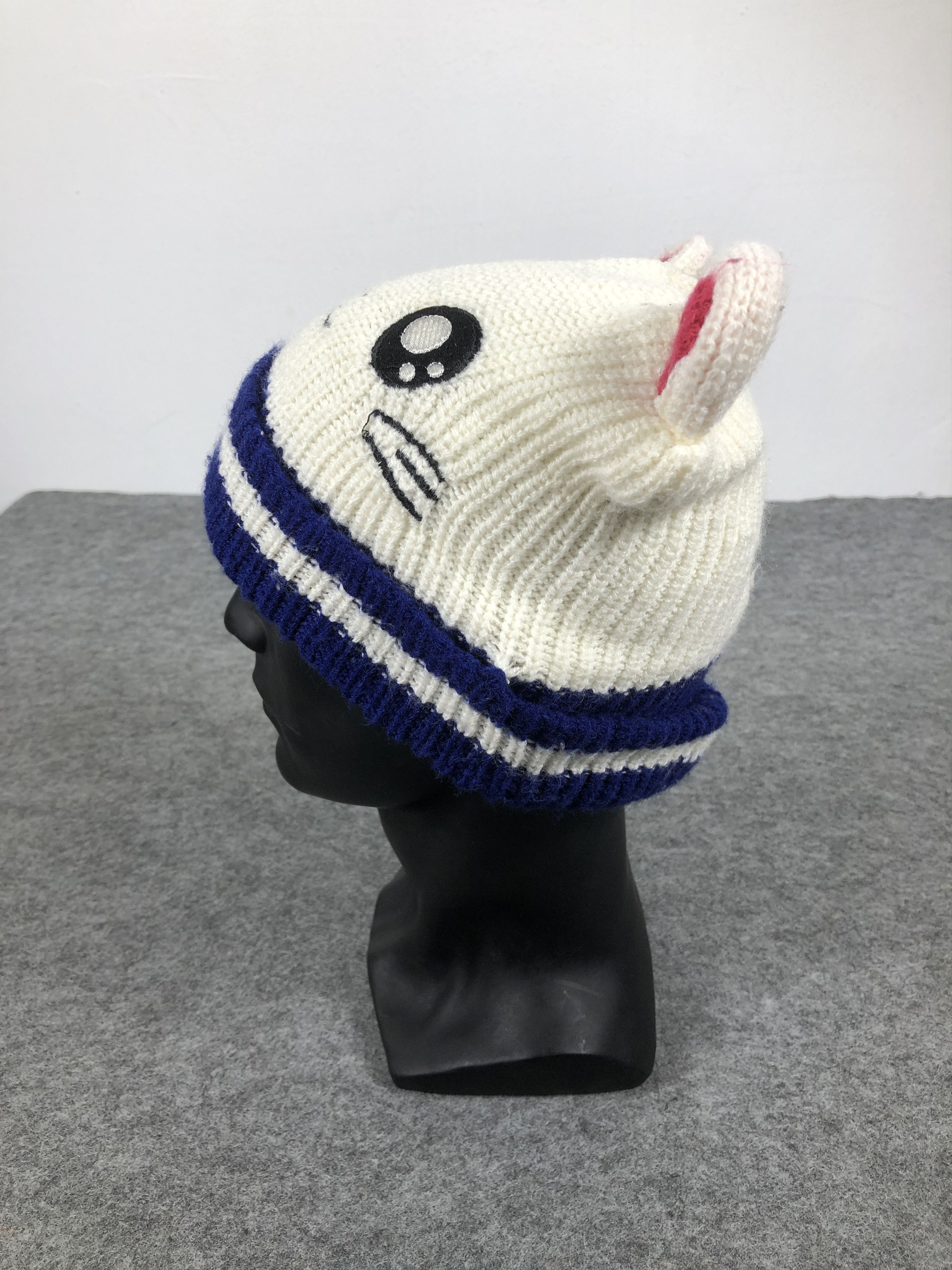 Vintage Japanese Cartoon Cute Ear Beanie / Snow Hat / Snow Cap Size ONE SIZE - 2 Thumbnail