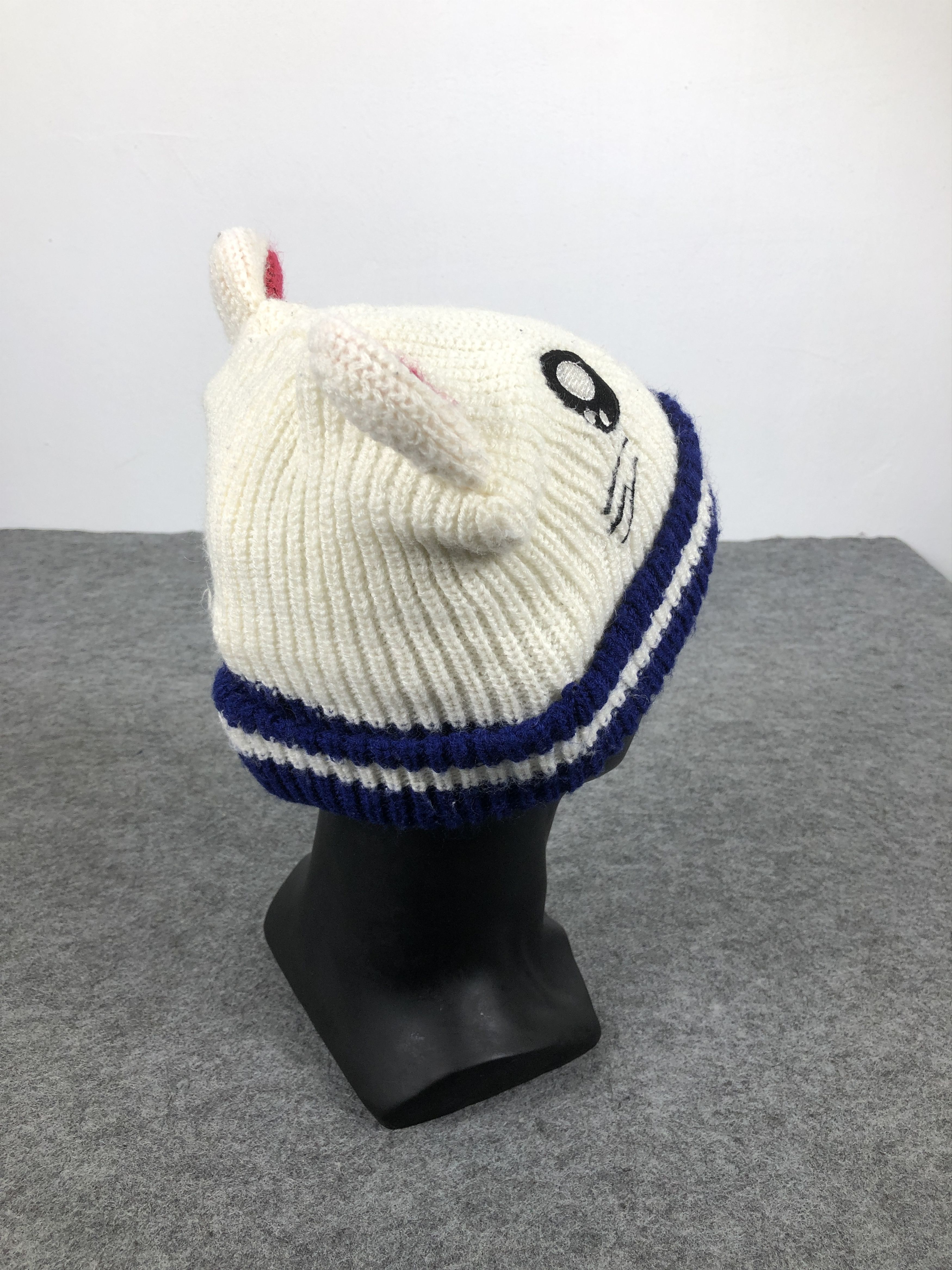 Vintage Japanese Cartoon Cute Ear Beanie / Snow Hat / Snow Cap Size ONE SIZE - 4 Thumbnail