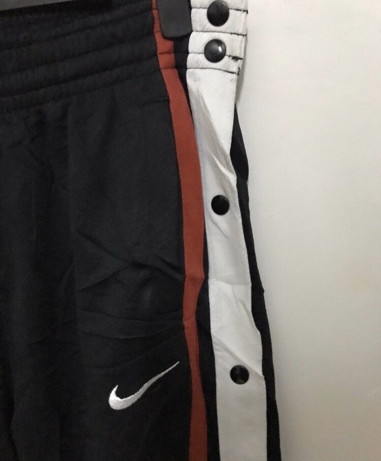 Vintage Vintage Nike side button Size US 32 / EU 48 - 3 Thumbnail