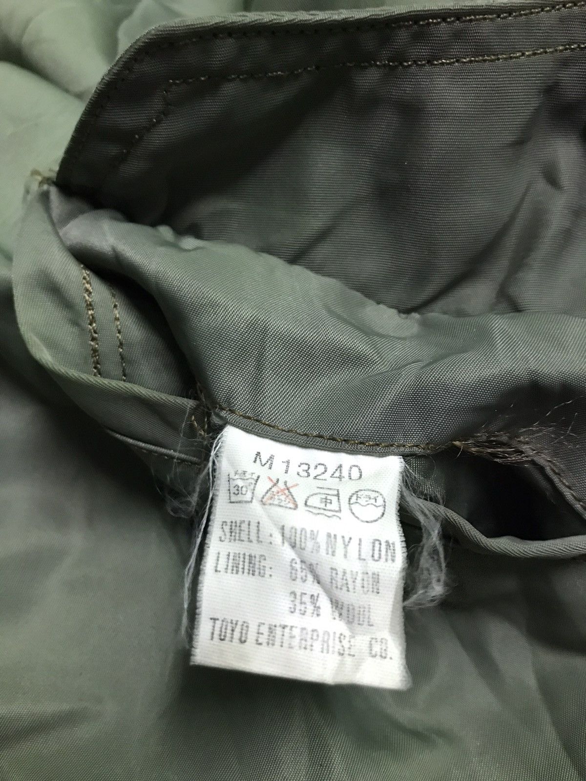 Vintage Vintage 70s army flight jacket Size US M / EU 48-50 / 2 - 7 Thumbnail