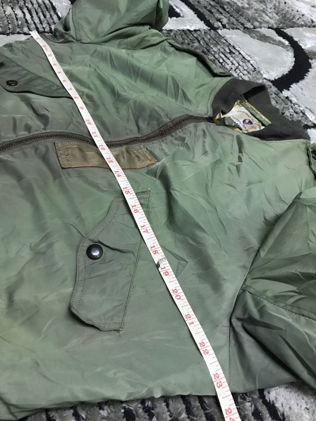 Vintage Vintage 70s army flight jacket Size US M / EU 48-50 / 2 - 8 Thumbnail