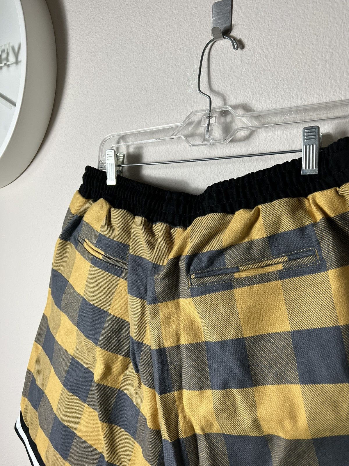 Rhude Rhude Yellow Plaid LAKERS Exclusive Basketball Shorts XXL Size US 36 / EU 52 - 4 Thumbnail