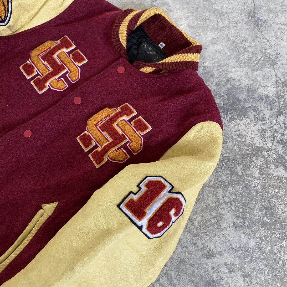 Vintage Vintage Christian Heritage School Varsity Jacket Wool Size US S / EU 44-46 / 1 - 7 Thumbnail