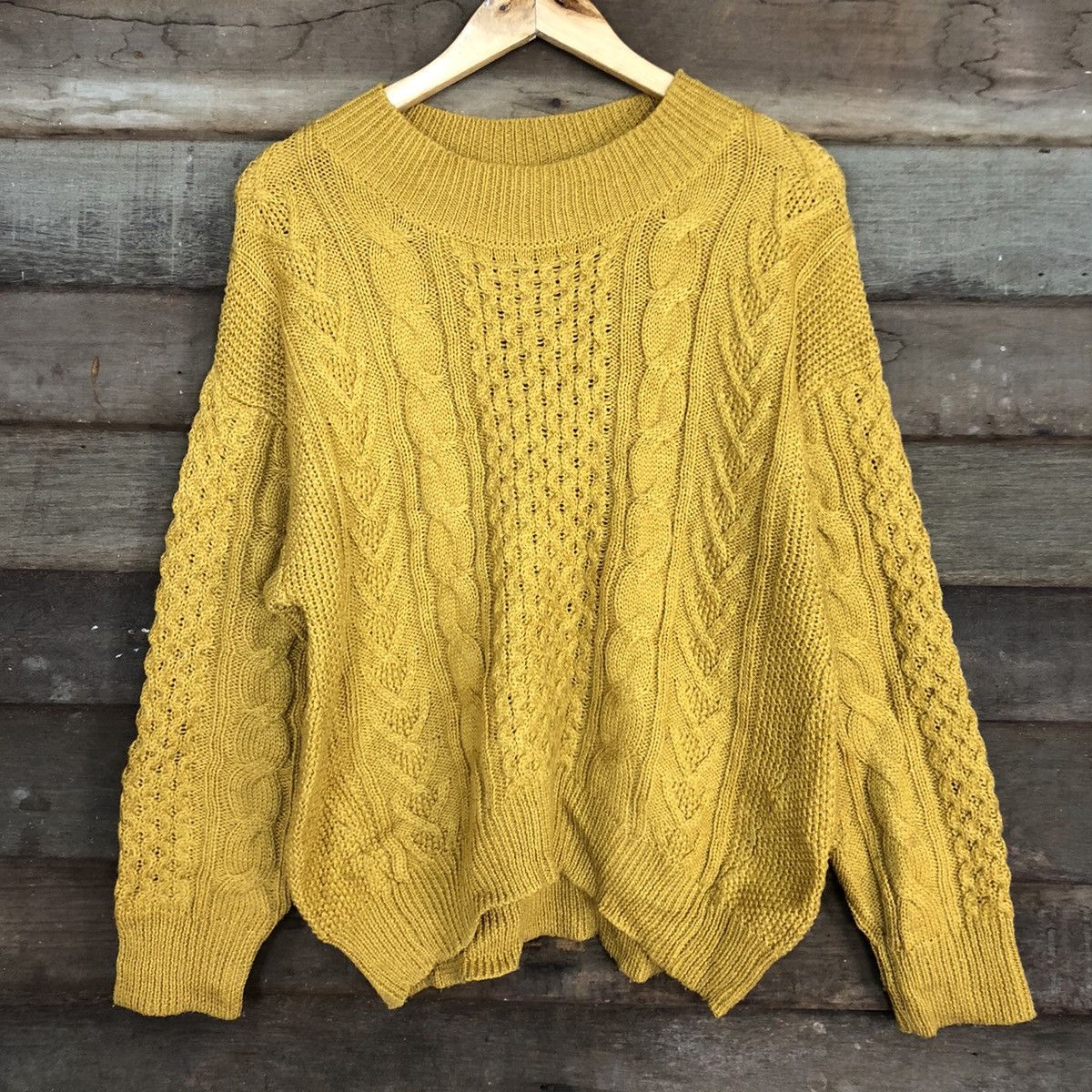 Aran Isles Knitwear × Global Work × Homespun Knitwear Global Work aran isle cable knitwear mustard size L#3942 Size US L / EU 52-54 / 3 - 8 Thumbnail