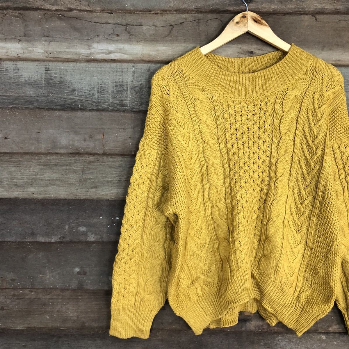 Aran Isles Knitwear × Global Work × Homespun Knitwear Global Work aran isle cable knitwear mustard size L#3942 Size US L / EU 52-54 / 3 - 7 Thumbnail