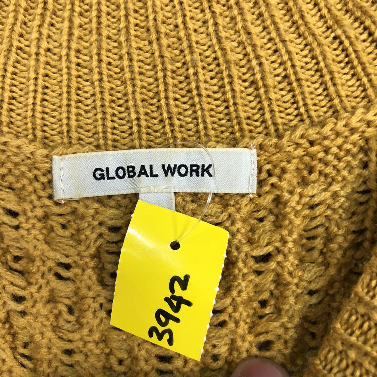 Aran Isles Knitwear × Global Work × Homespun Knitwear Global Work aran isle cable knitwear mustard size L#3942 Size US L / EU 52-54 / 3 - 10 Thumbnail