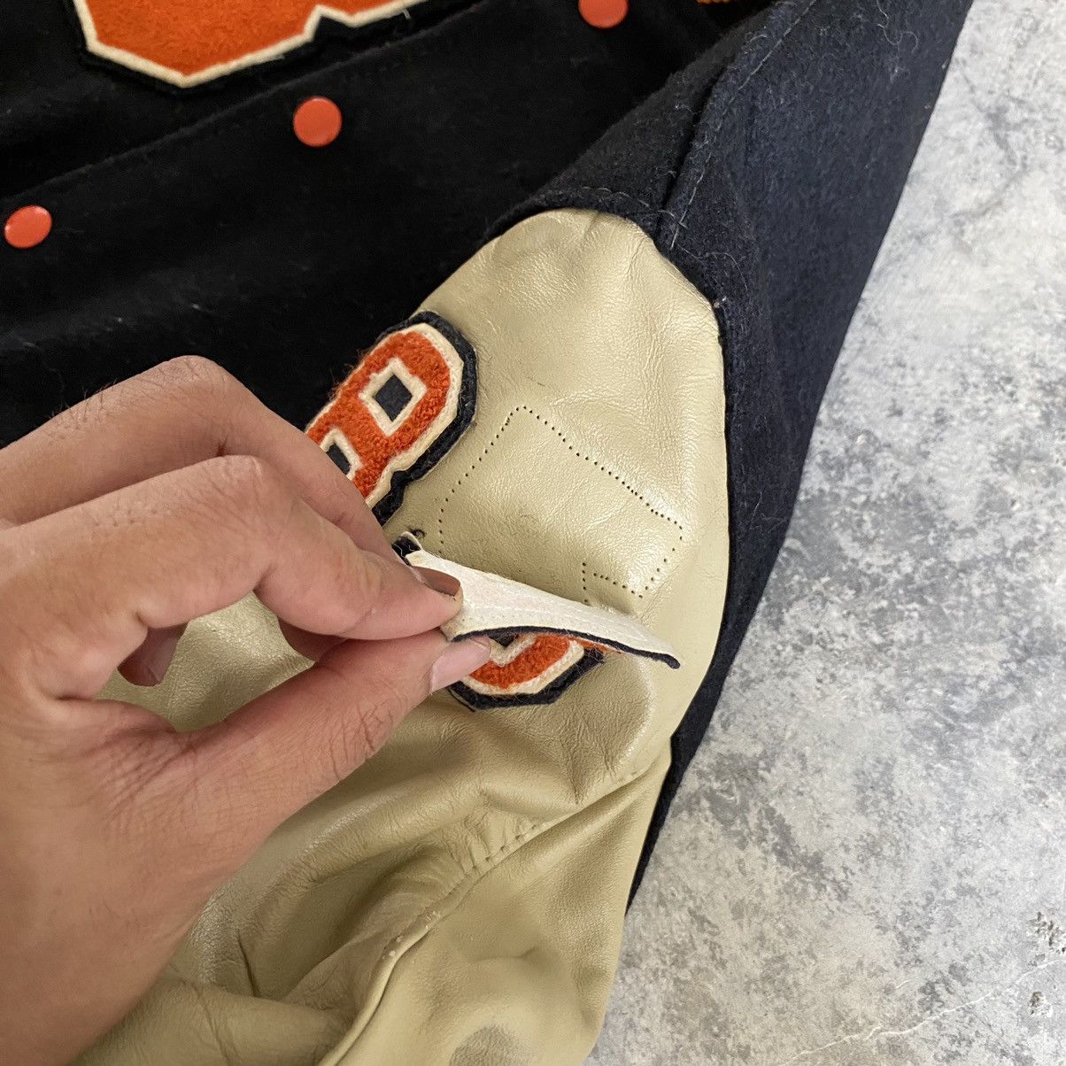 Vintage Vintage Brighton Bulldogs Letterman Varsity Jacket Wool Size US S / EU 44-46 / 1 - 12 Thumbnail