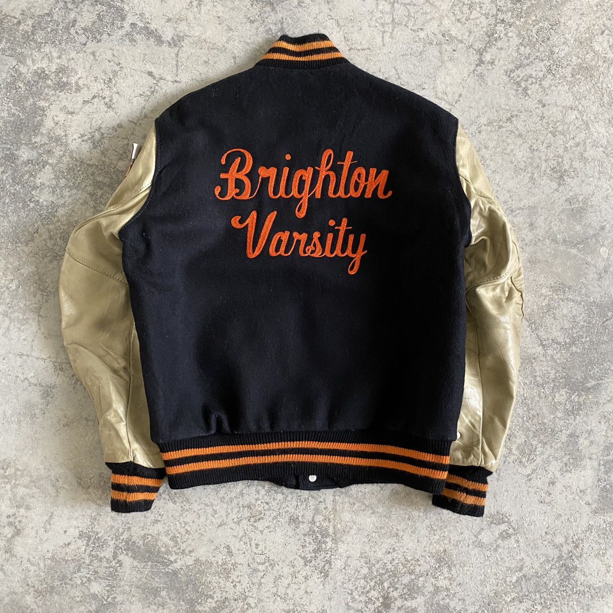 Vintage Vintage Brighton Bulldogs Letterman Varsity Jacket Wool Size US S / EU 44-46 / 1 - 1 Thumbnail