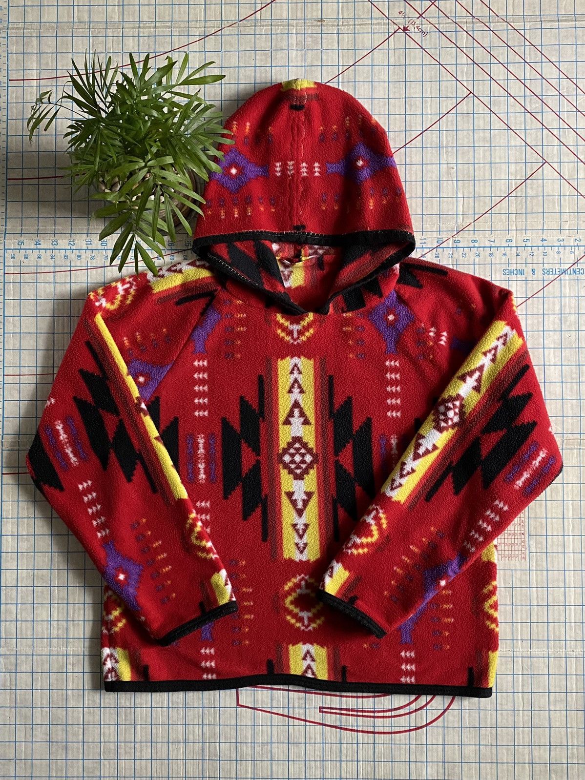 Handmade × Other × Vintage Vintage Handmade Navajo Pattern Fleece Hoodie Fits Medium Size US M / EU 48-50 / 2 - 3 Thumbnail
