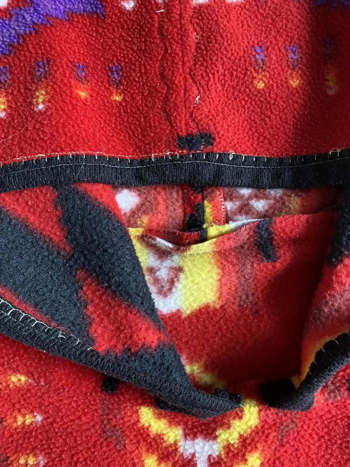 Handmade × Other × Vintage Vintage Handmade Navajo Pattern Fleece Hoodie Fits Medium Size US M / EU 48-50 / 2 - 5 Thumbnail