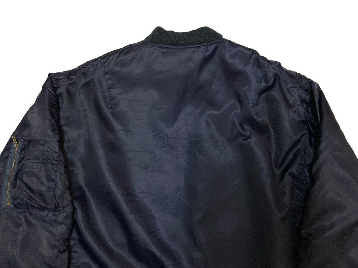 Vintage Vintage 90's Military Flyers Man Bomber Jacket Size L Size US M / EU 48-50 / 2 - 6 Thumbnail