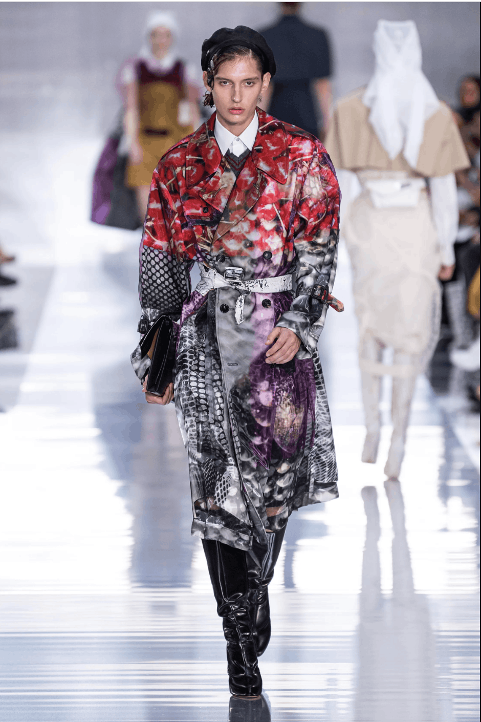 image of Maison Margiela Ss 2020 Runway Trench Coat in Red, Men's (Size Medium)