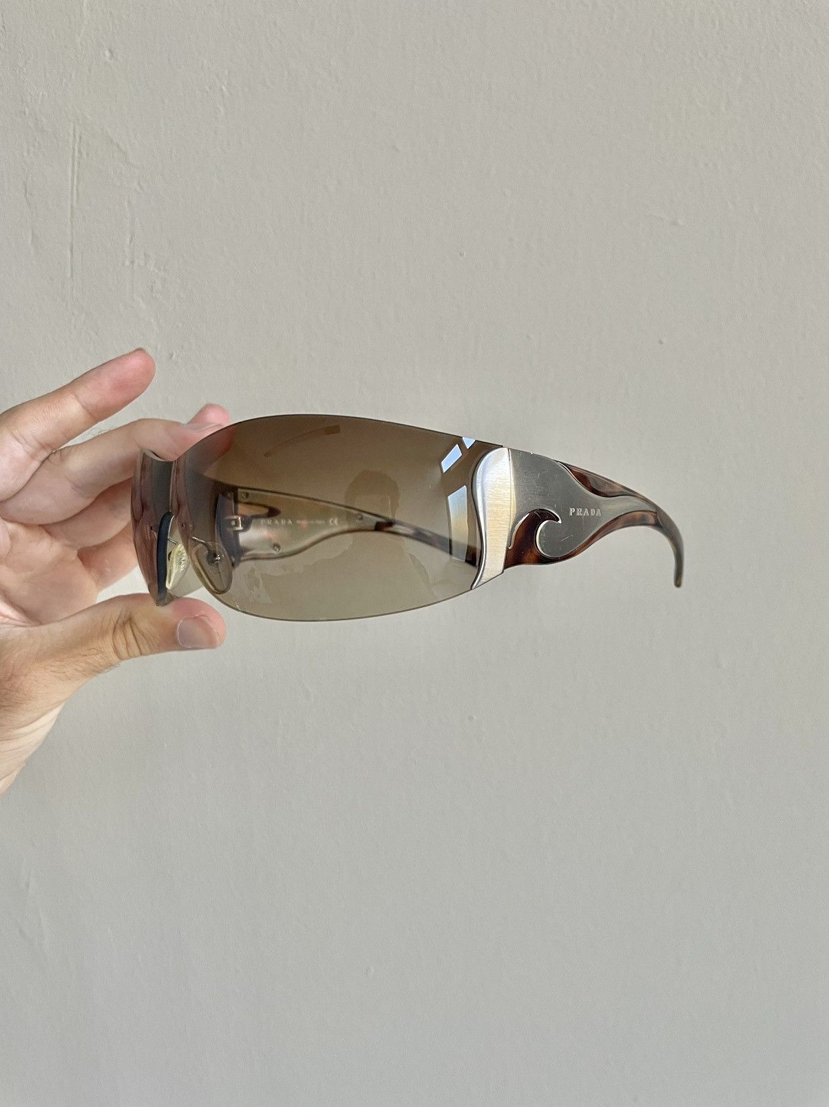 Prada × Vintage SS04 Visor vintage shield mask archive Sunglasses ski flames Size ONE SIZE - 7 Thumbnail