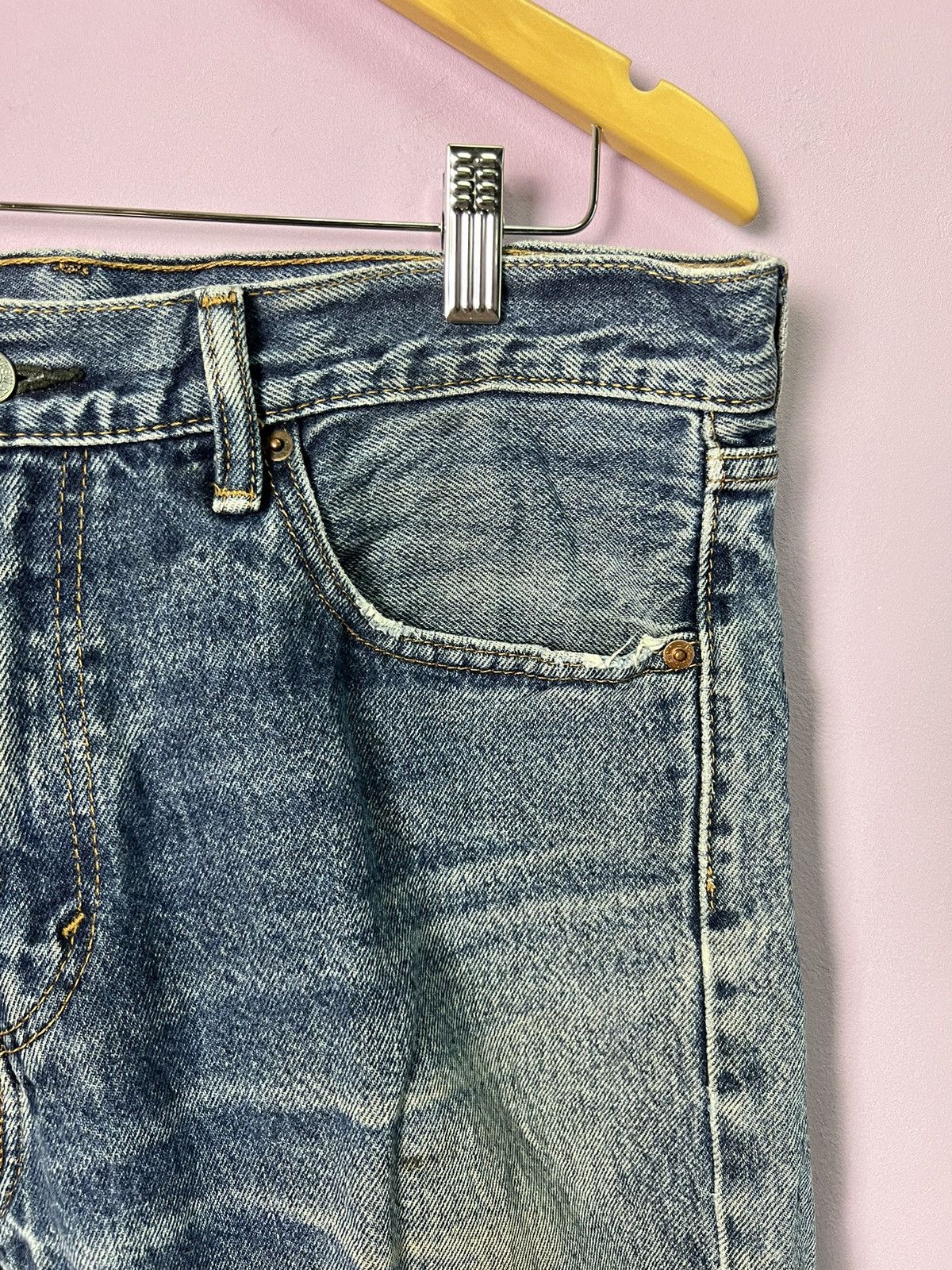 Levi's 🔥Distressed Levis Cropped Denim Size US 35 - 7 Thumbnail