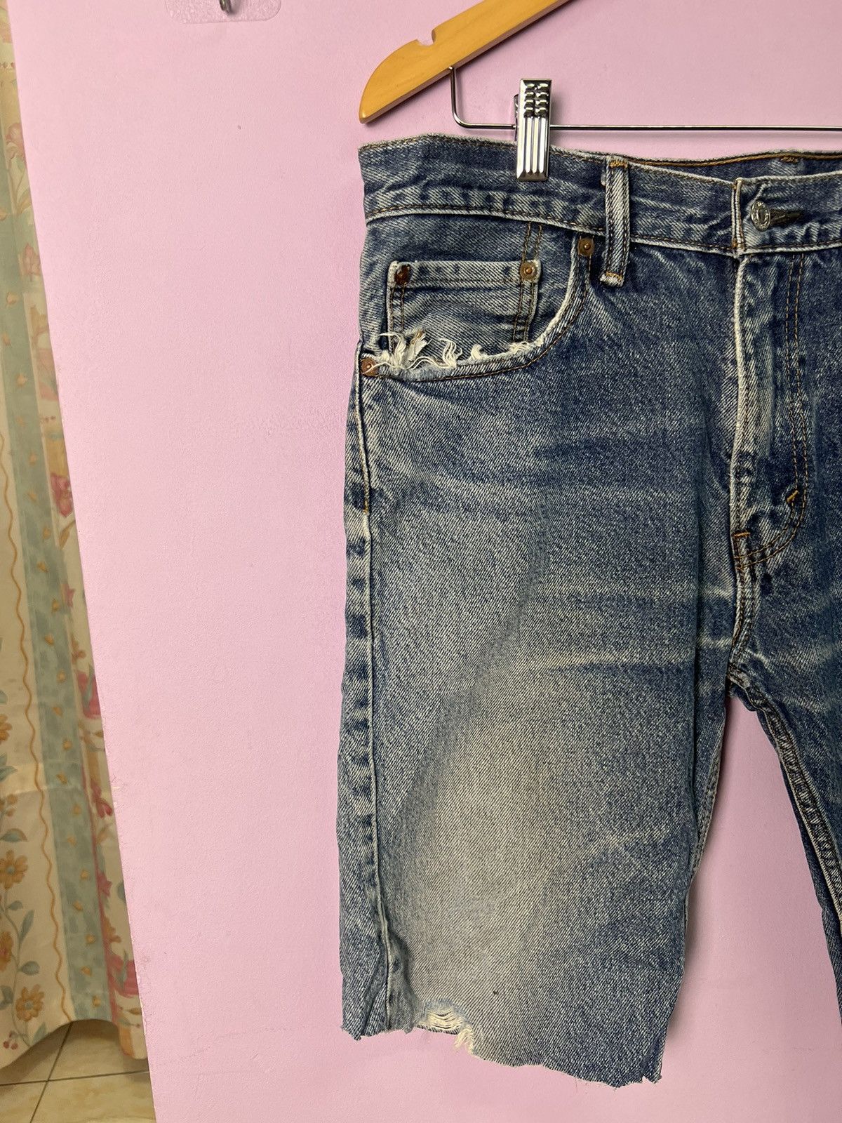 Levi's 🔥Distressed Levis Cropped Denim Size US 35 - 5 Thumbnail