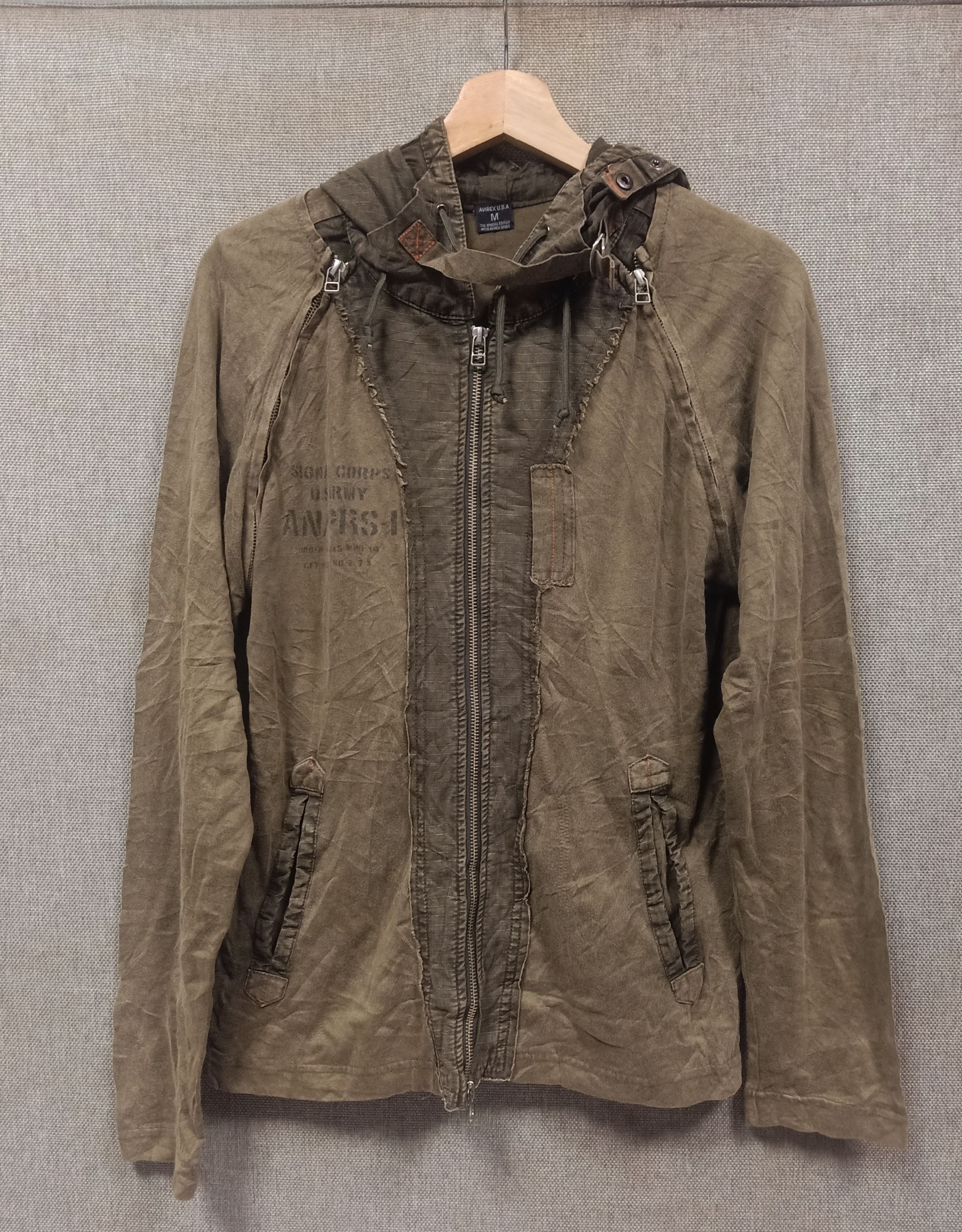 Avirex vintage sweatshirt zip hoodie avirex very rare Size US S / EU 44-46 / 1 - 1 Thumbnail