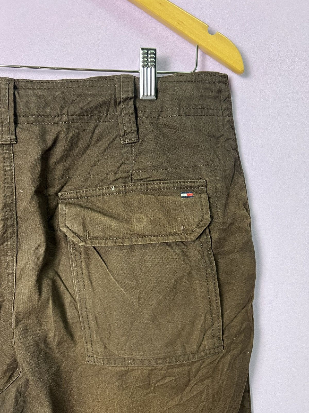 Tommy Hilfiger 🔥Sun Faded Tommy Hilfiger Shorts Khaki Size US 33 - 11 Thumbnail
