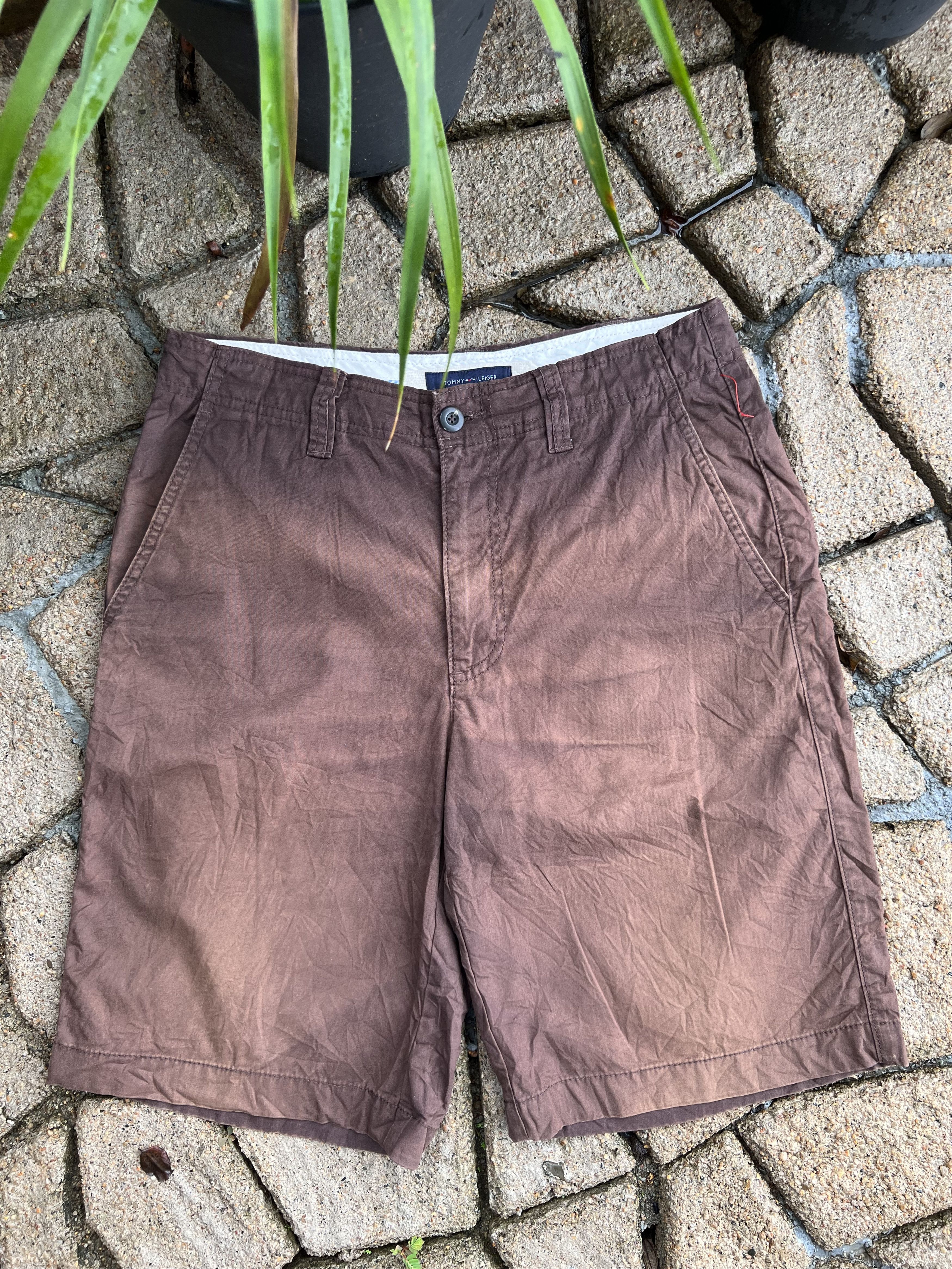 Tommy Hilfiger 🔥Sun Faded Tommy Hilfiger Shorts Khaki Size US 33 - 17 Thumbnail