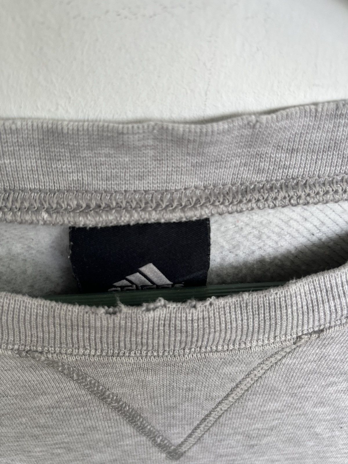 Adidas Vintage Y2K Adidas Sweatshirt Size US L / EU 52-54 / 3 - 5 Thumbnail