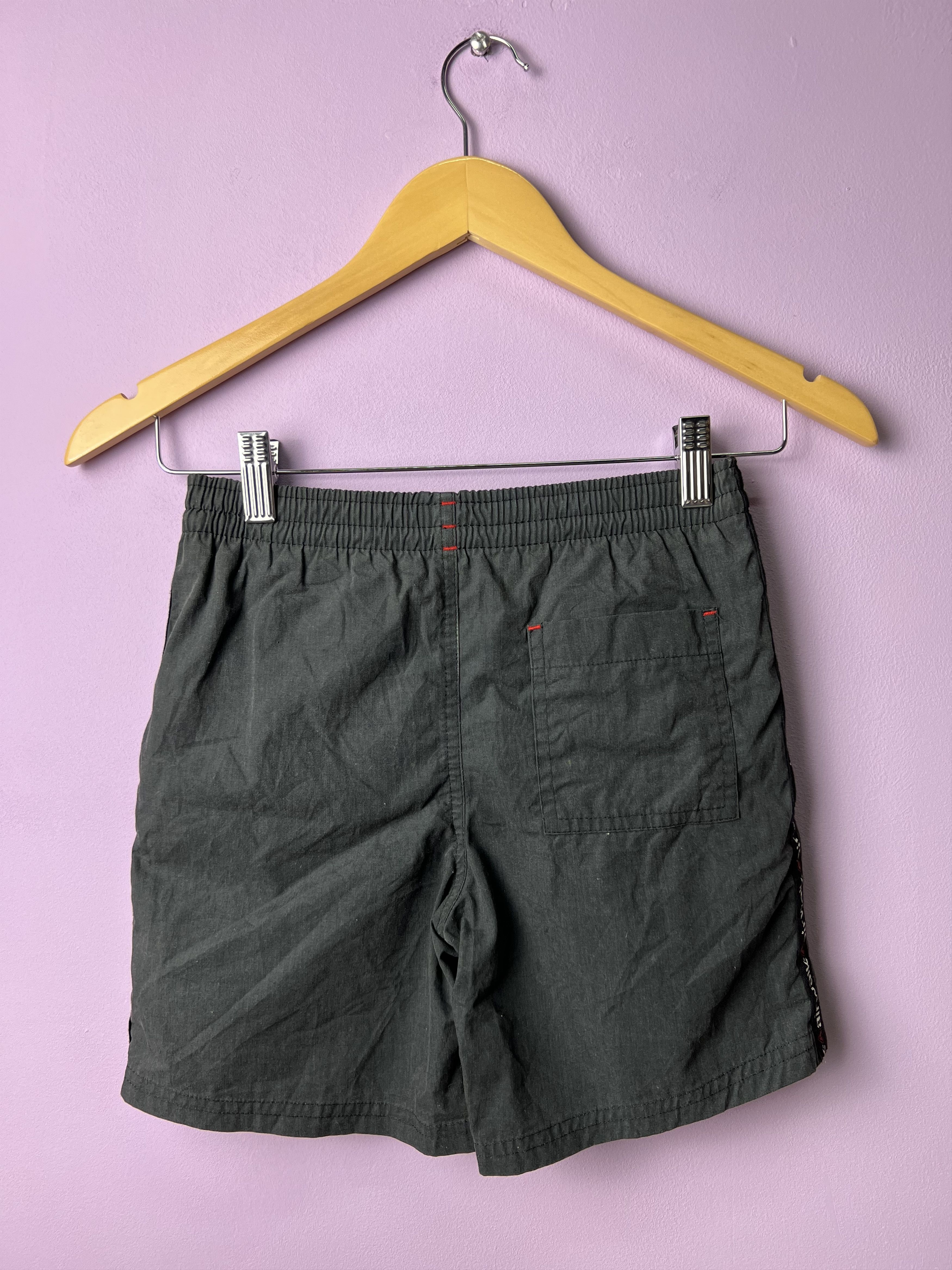 Airwalk 🔥Airwalk Side Stripe Short Pants for Kids Size US 26 / EU 42 - 3 Thumbnail