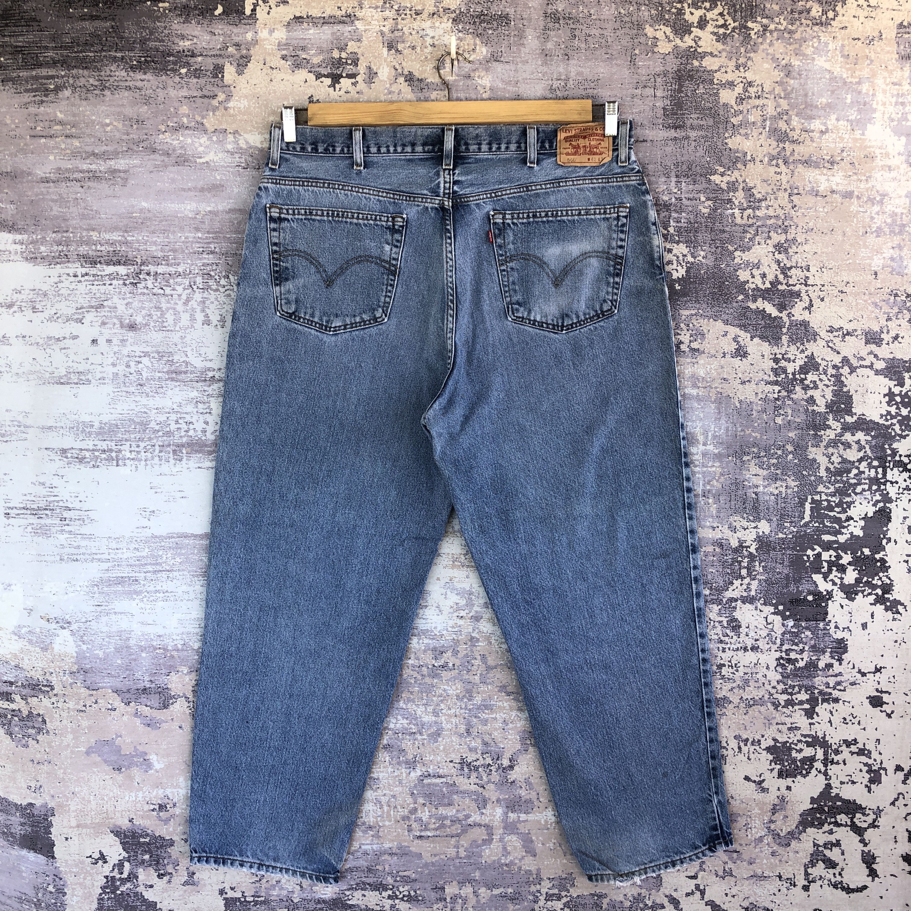 Levi's Vintage Levis 560 Light Wash Jeans Levis Stonewash Denim Size US 40 / EU 56 - 2 Thumbnail