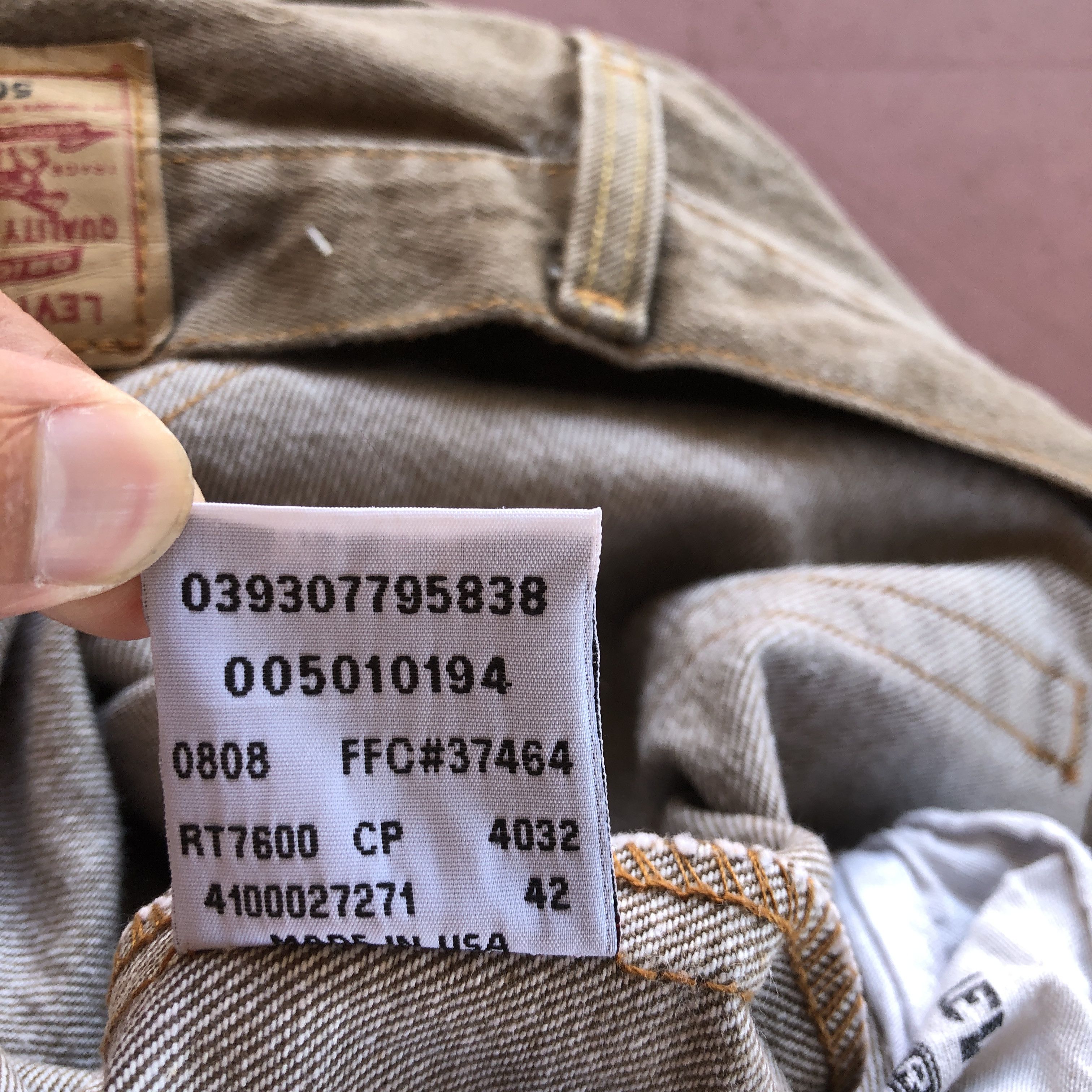 Japanese Brand × Vintage Vintage Levis Distressed Jeans Levis Earth Tone Faded Denim Size US 34 / EU 50 - 10 Thumbnail