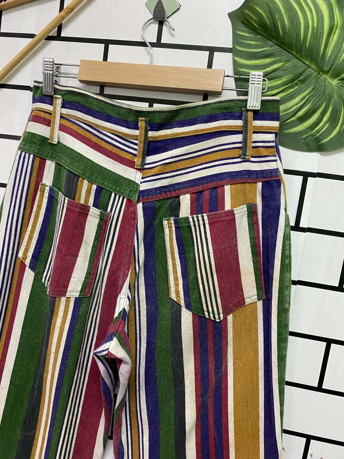 Vintage Vintage Striped Multicolour Baggy Pants Size US 27 - 13 Thumbnail