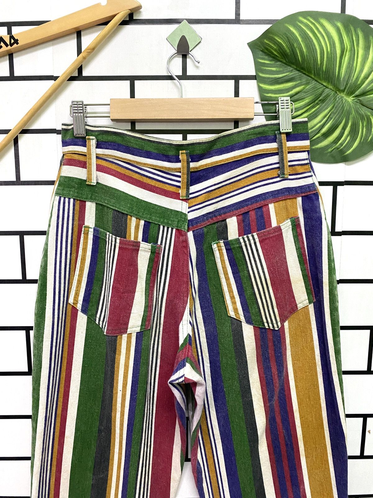 Vintage Vintage Striped Multicolour Baggy Pants Size US 27 - 11 Thumbnail