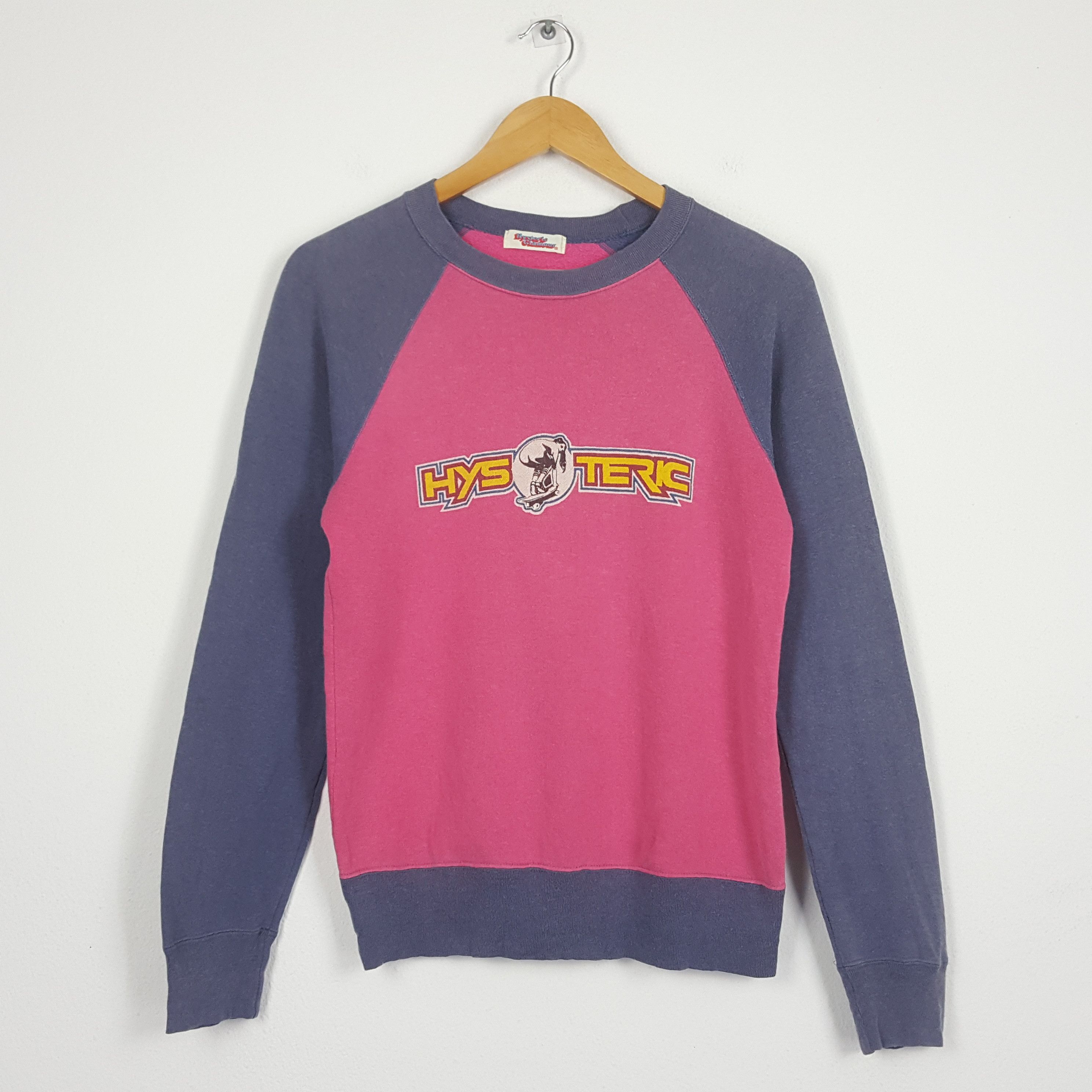 Hysteric Glamour × Japanese Brand × Vintage Vintage HYSTERIC GLAMOUR sexy girl sweatshirt made in Japan Size US S / EU 44-46 / 1 - 1 Thumbnail