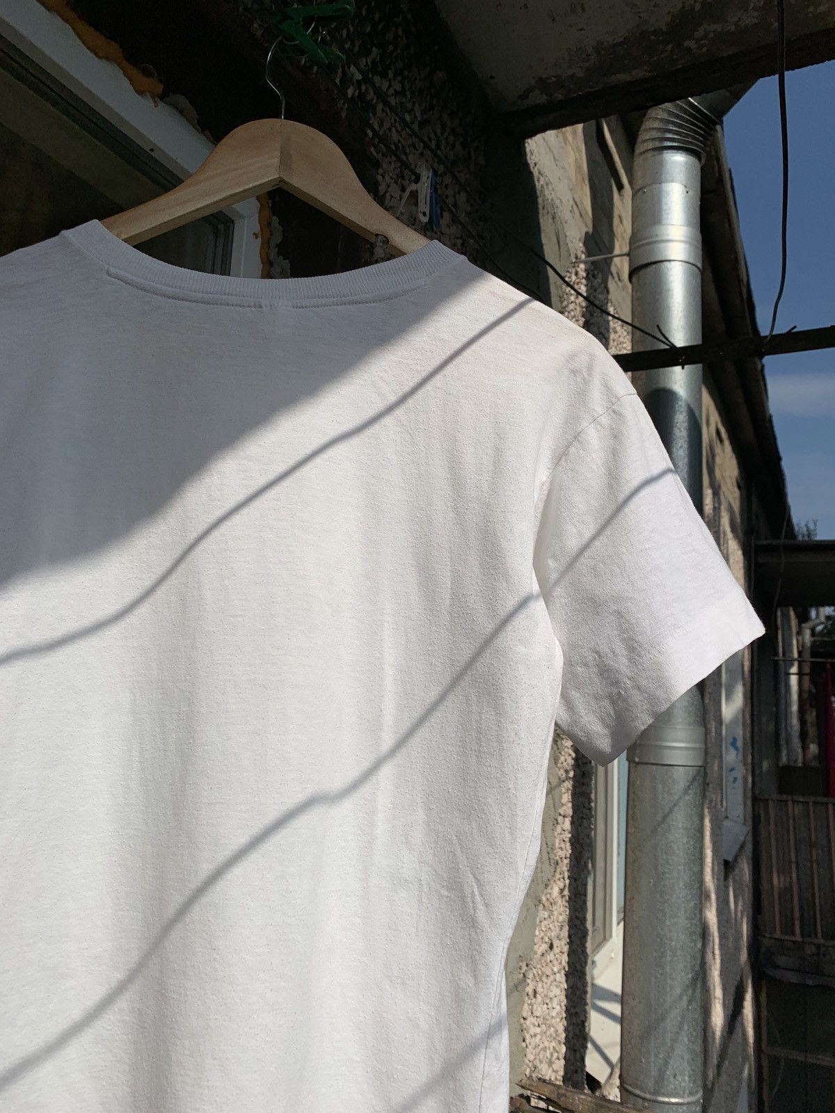Band Tees 90s Vintage Nirvana Nevermind White T-Shirt Size US S / EU 44-46 / 1 - 9 Thumbnail