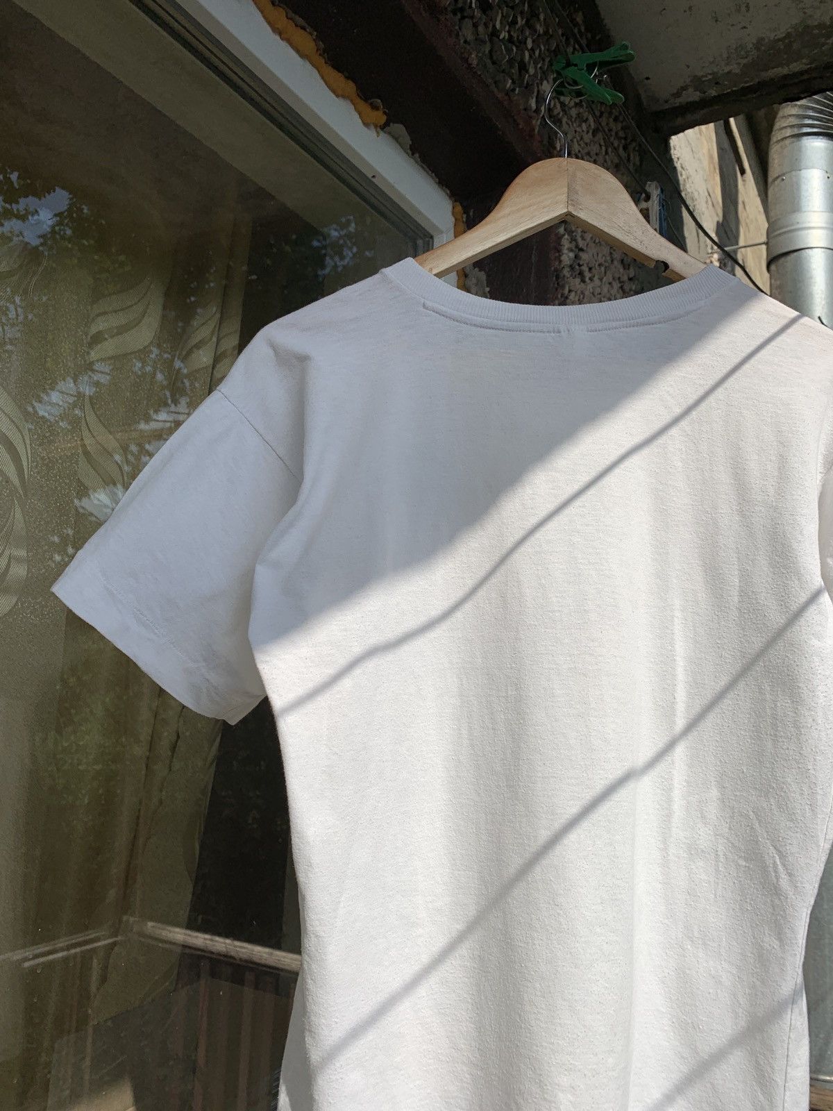 Band Tees 90s Vintage Nirvana Nevermind White T-Shirt Size US S / EU 44-46 / 1 - 8 Thumbnail