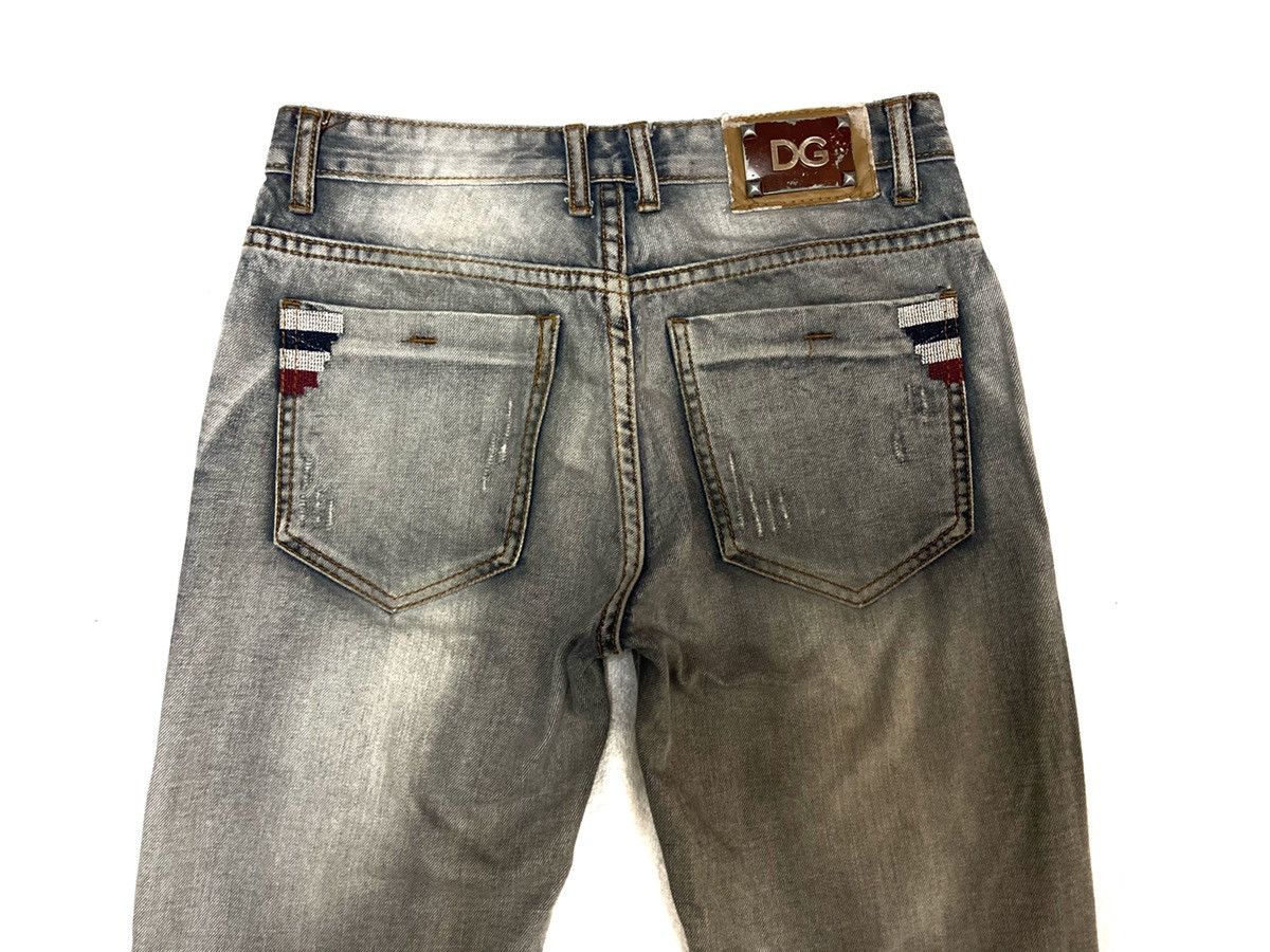 Dolce & Gabbana Vintage Dolce & Gabbana D&G Distressed Denim Jeans Size US 28 / EU 44 - 4 Thumbnail